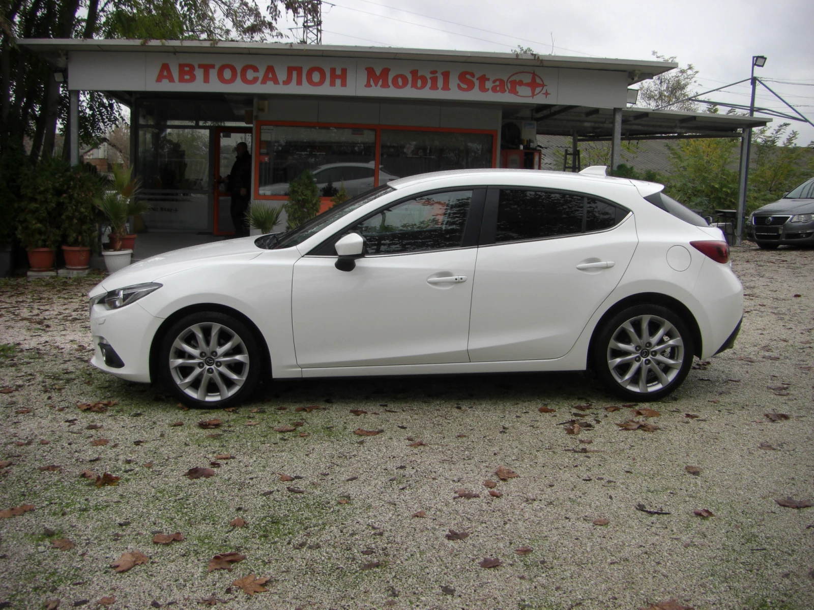 Mazda 3 2.2d NAVI 6ck.EURO 6B | Mobile.bg   2