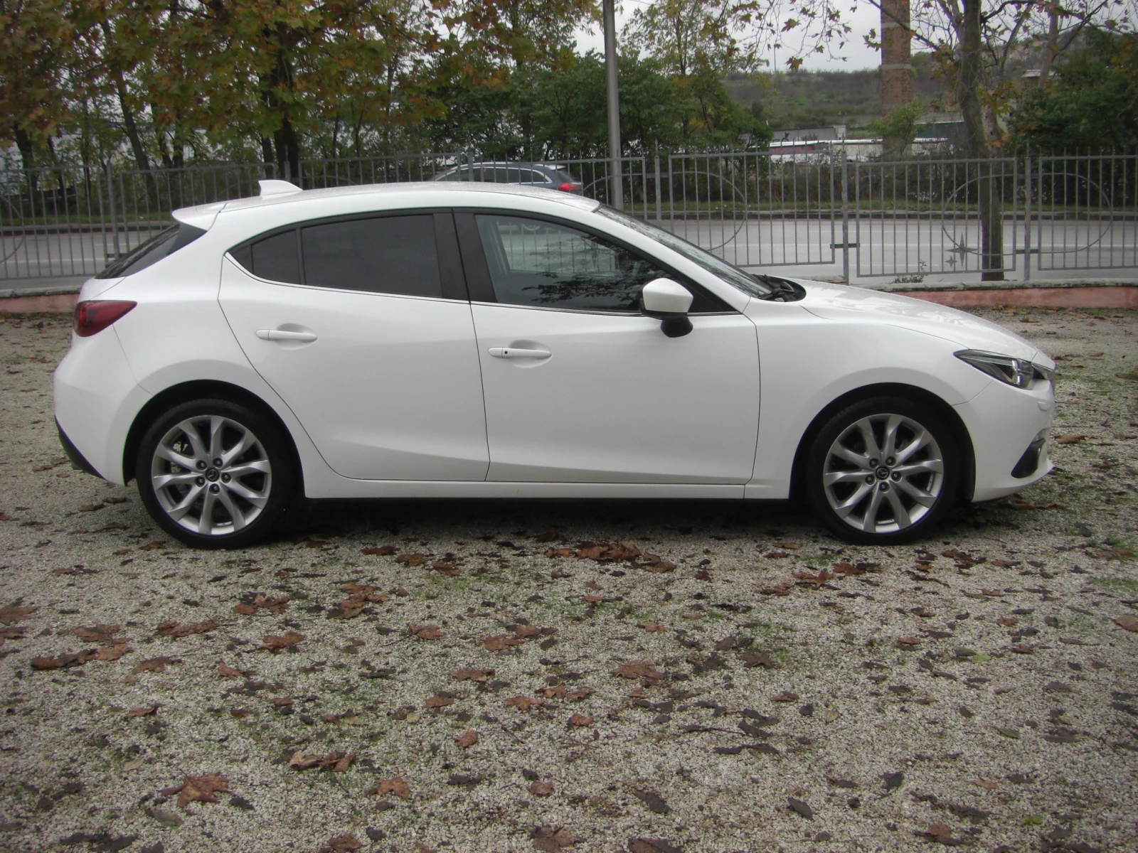 Mazda 3 2.2d NAVI 6ck.EURO 6B | Mobile.bg   6