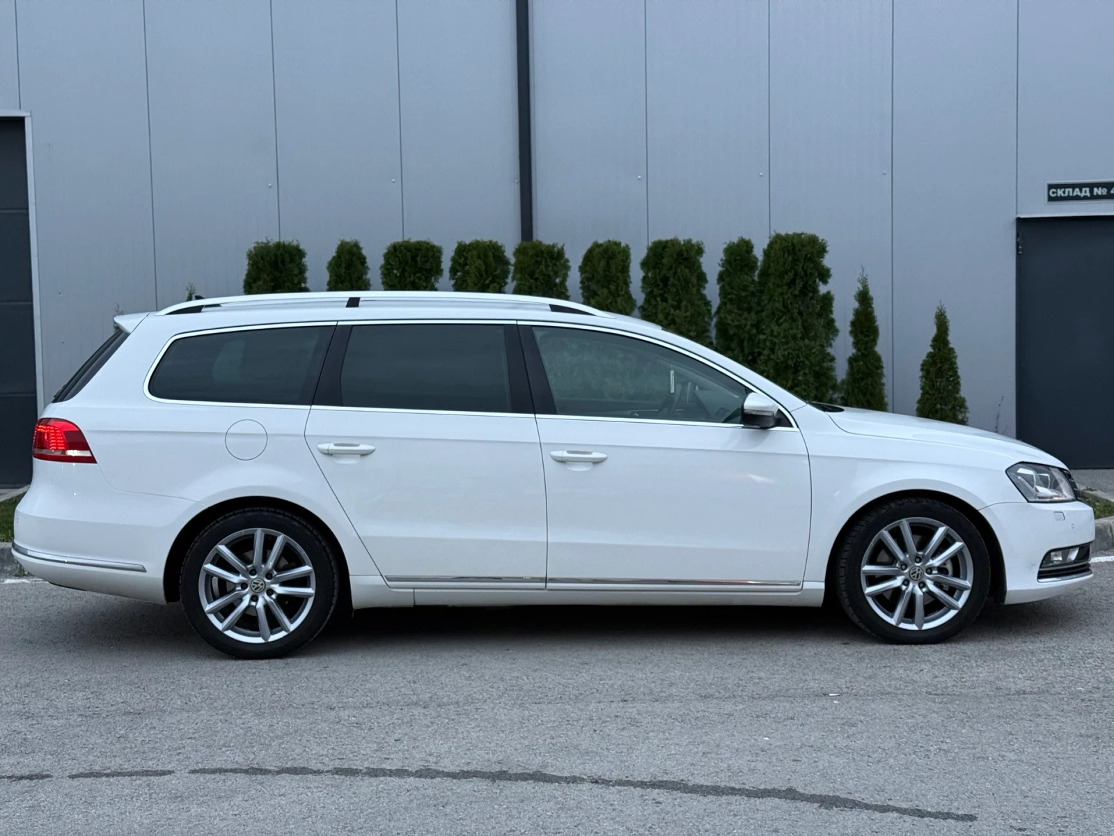 VW Passat 2.0TDI DSG 140�� HIGHLINE | Mobile.bg � ����������� 3