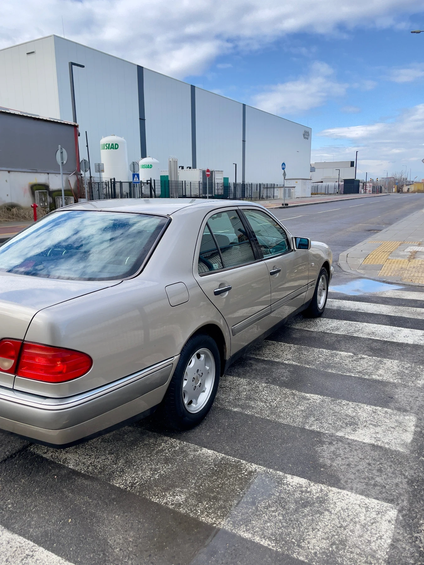 Mercedes-Benz E 200 Elegance | Mobile.bg � ����������� 3