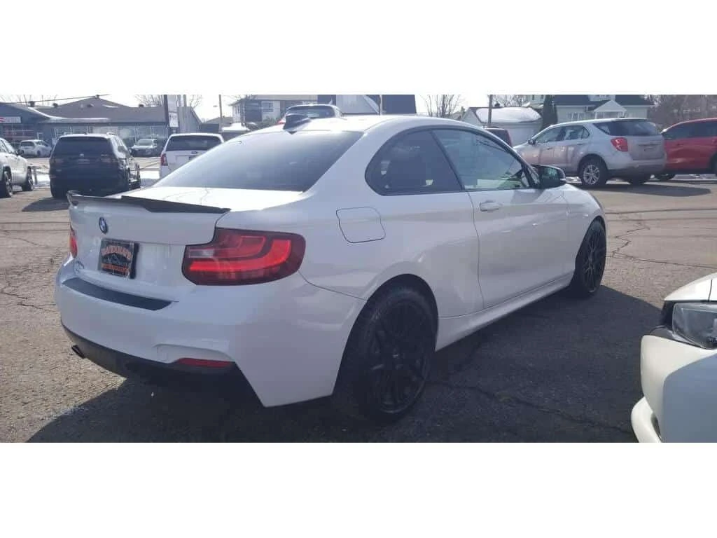 BMW 228 * xDrive * * 4WD* * CUIR* * TOIT OUVRANT* * AILERO, снимка 5 - Автомобили и джипове - 53919150
