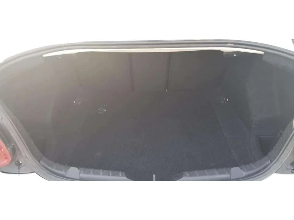 BMW 228 * xDrive * * 4WD* * CUIR* * TOIT OUVRANT* * AILERO, снимка 10 - Автомобили и джипове - 53919150