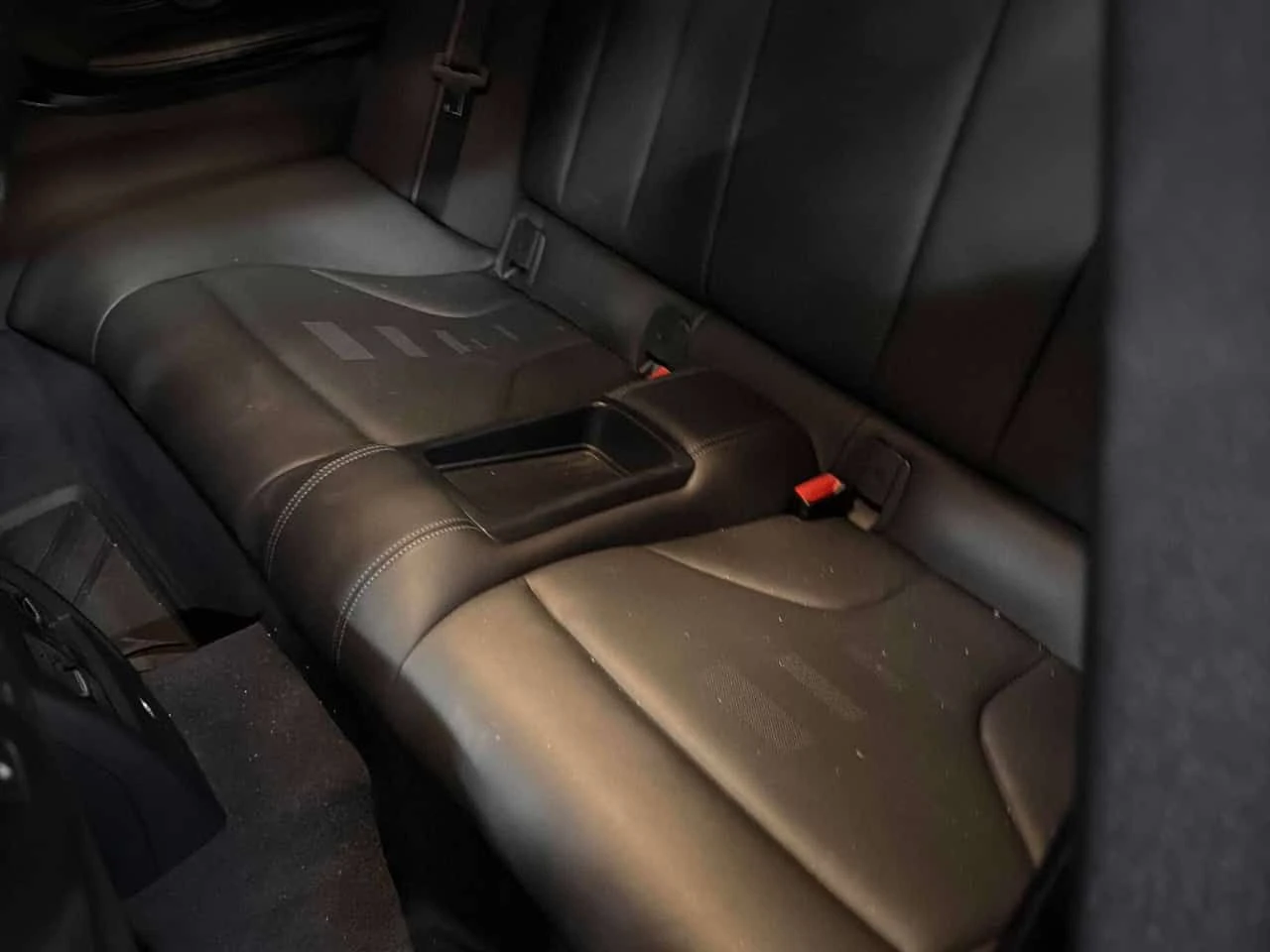 BMW M4  Coupe / HARMAN KARDON / CAMERA / ГУМИ С ДЖАНТИ , снимка 17 - Автомобили и джипове - 54011541