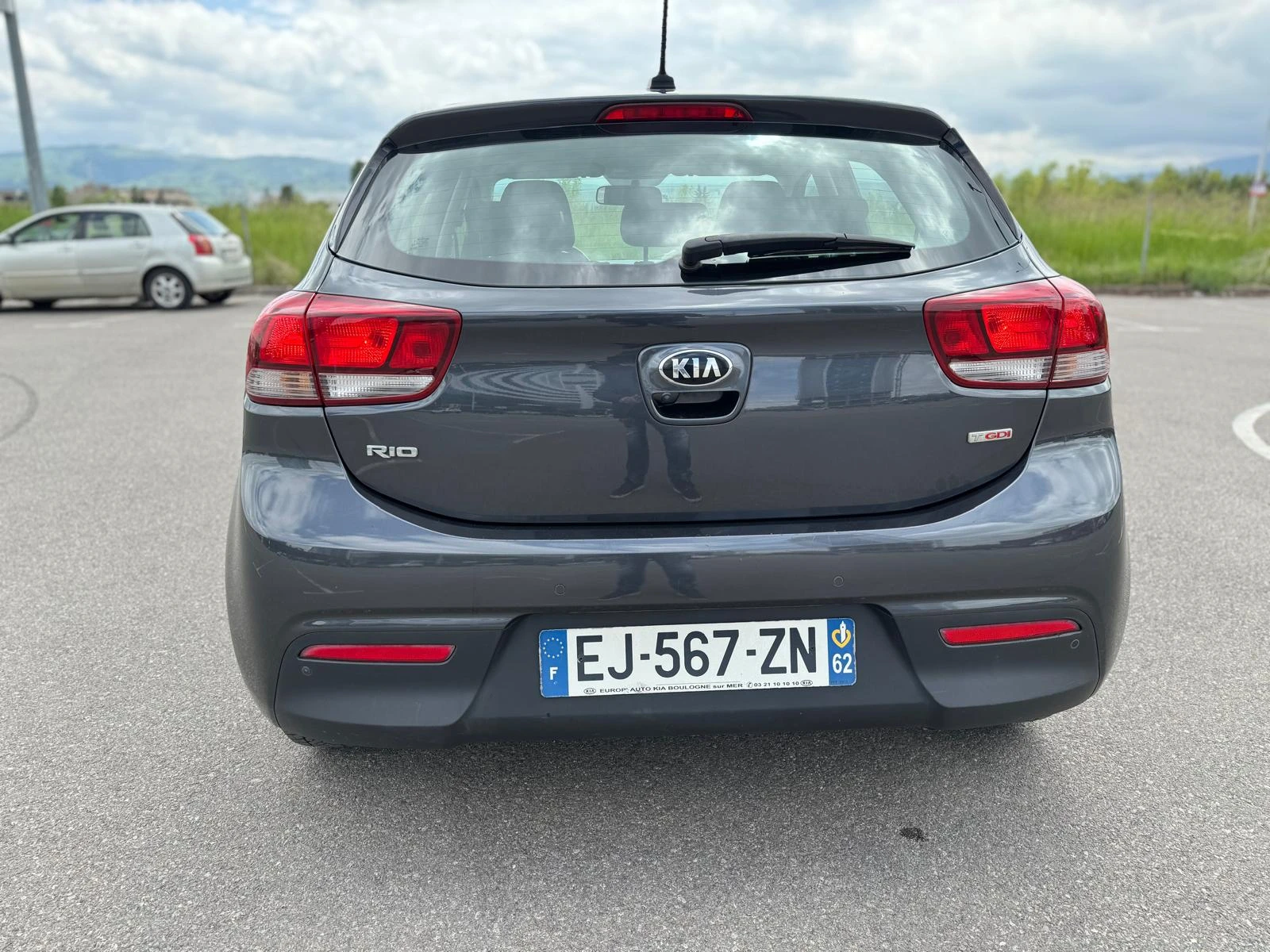 Kia Rio 1.0GDI-2017-NAVI-камера, снимка 7 - Автомобили и джипове - 54717594