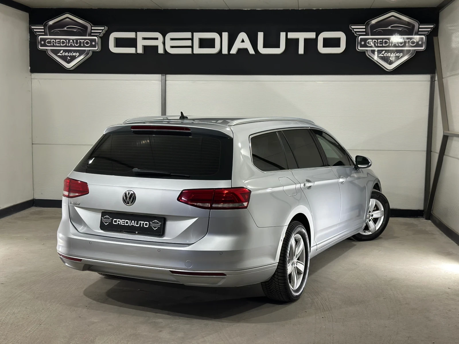 VW Passat AUTO^NAVI, снимка 6 - Автомобили и джипове - 54878288