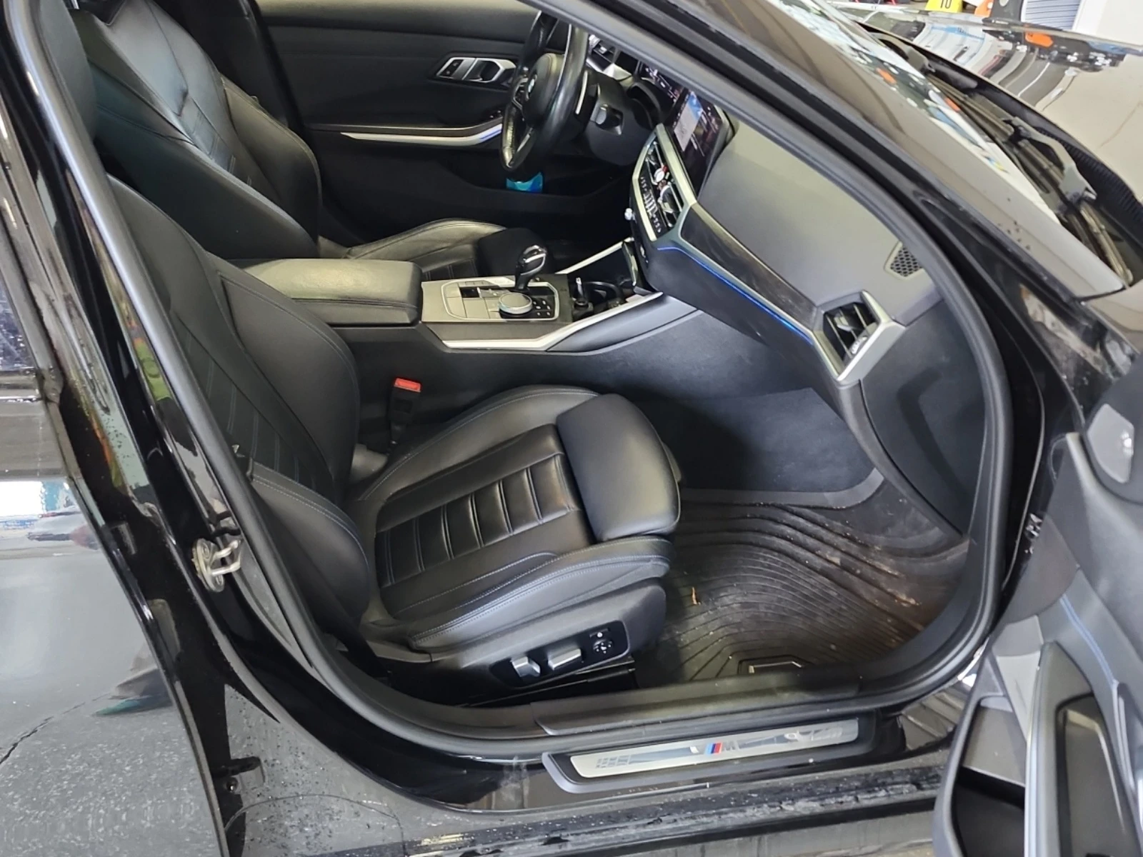 BMW 330 М ПАКЕТ * HEAD UP * КУПИ СЕГА * CARFAX * , снимка 11 - Автомобили и джипове - 54901894