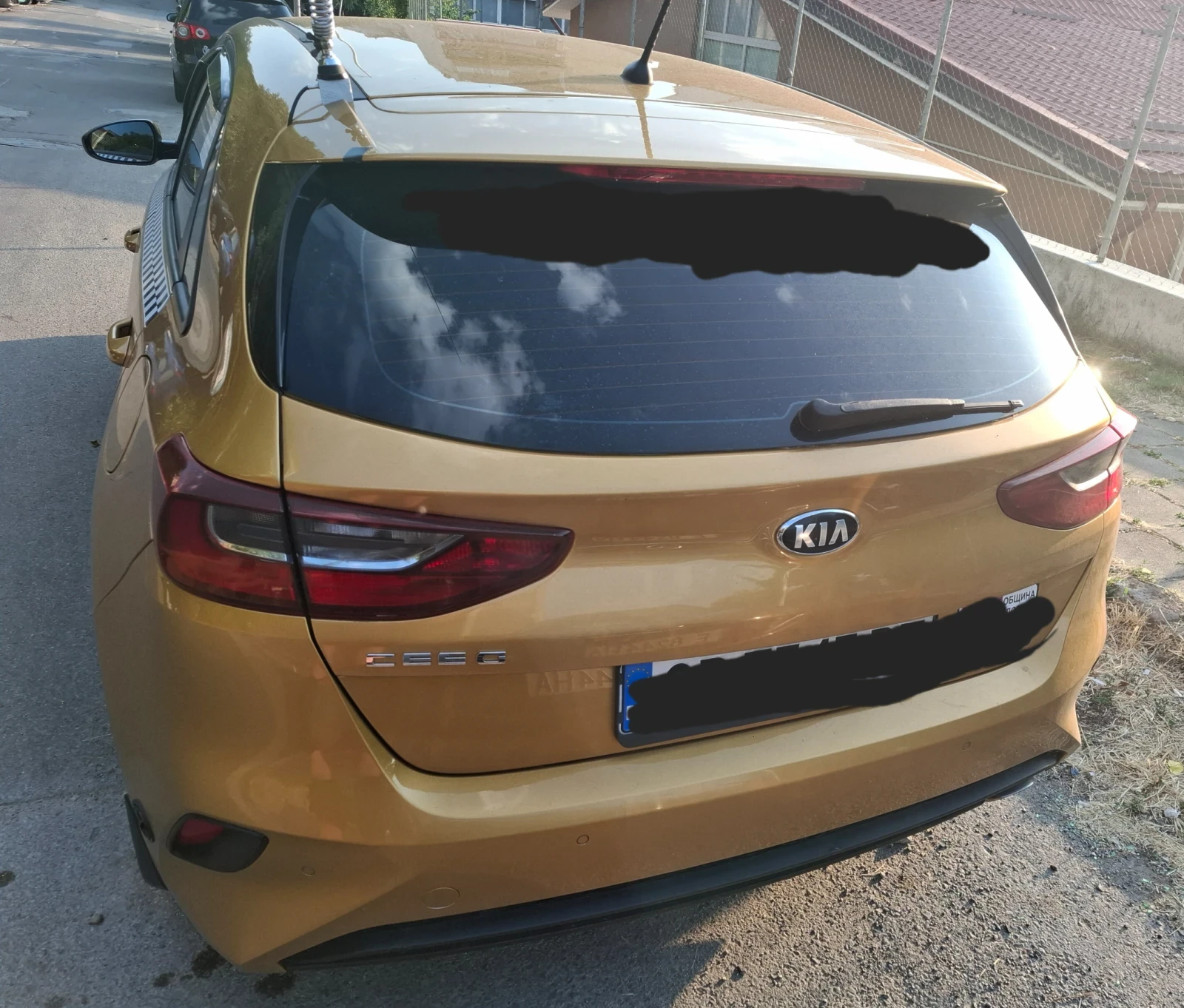 Kia Ceed 1, 4/99к.с, снимка 3 - Автомобили и джипове - 54903355