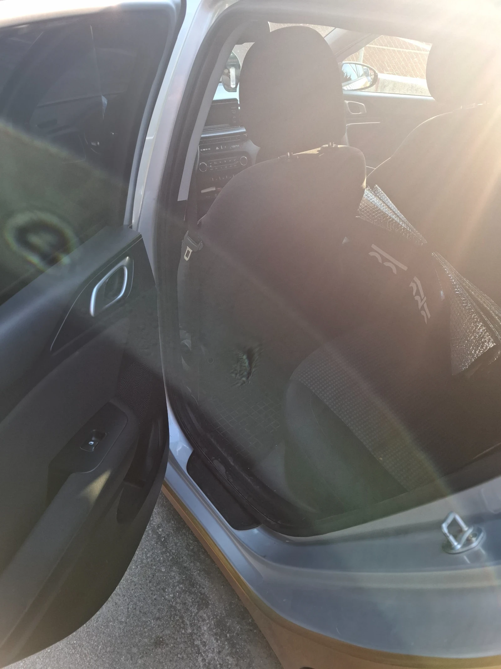 Kia Ceed 1, 4/99к.с, снимка 5 - Автомобили и джипове - 54903355