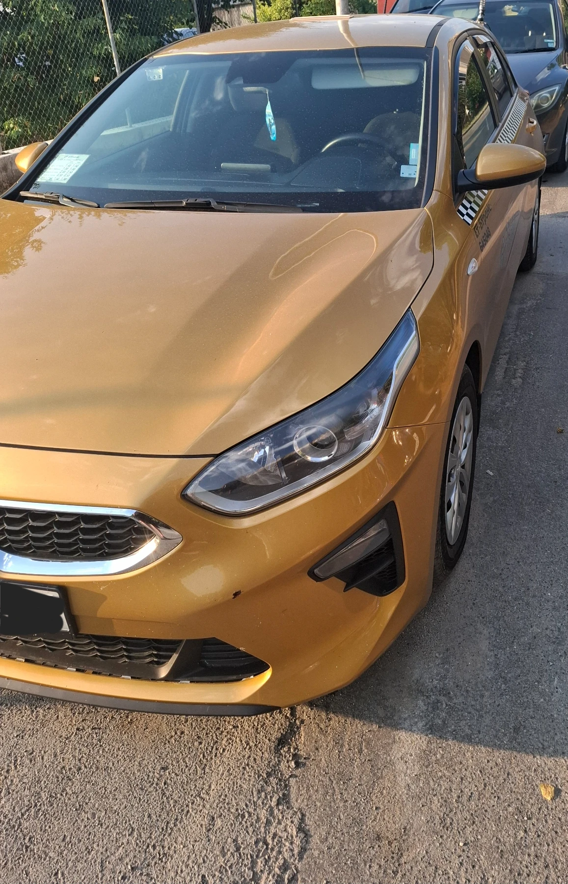 Kia Ceed 1, 4/99к.с, снимка 6 - Автомобили и джипове - 54903355