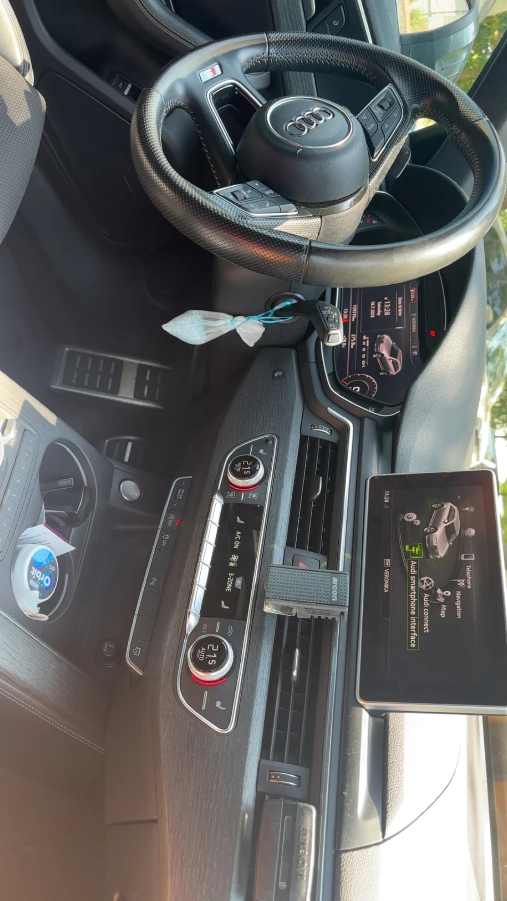 Audi A4, снимка 9 - Автомобили и джипове - 55331667