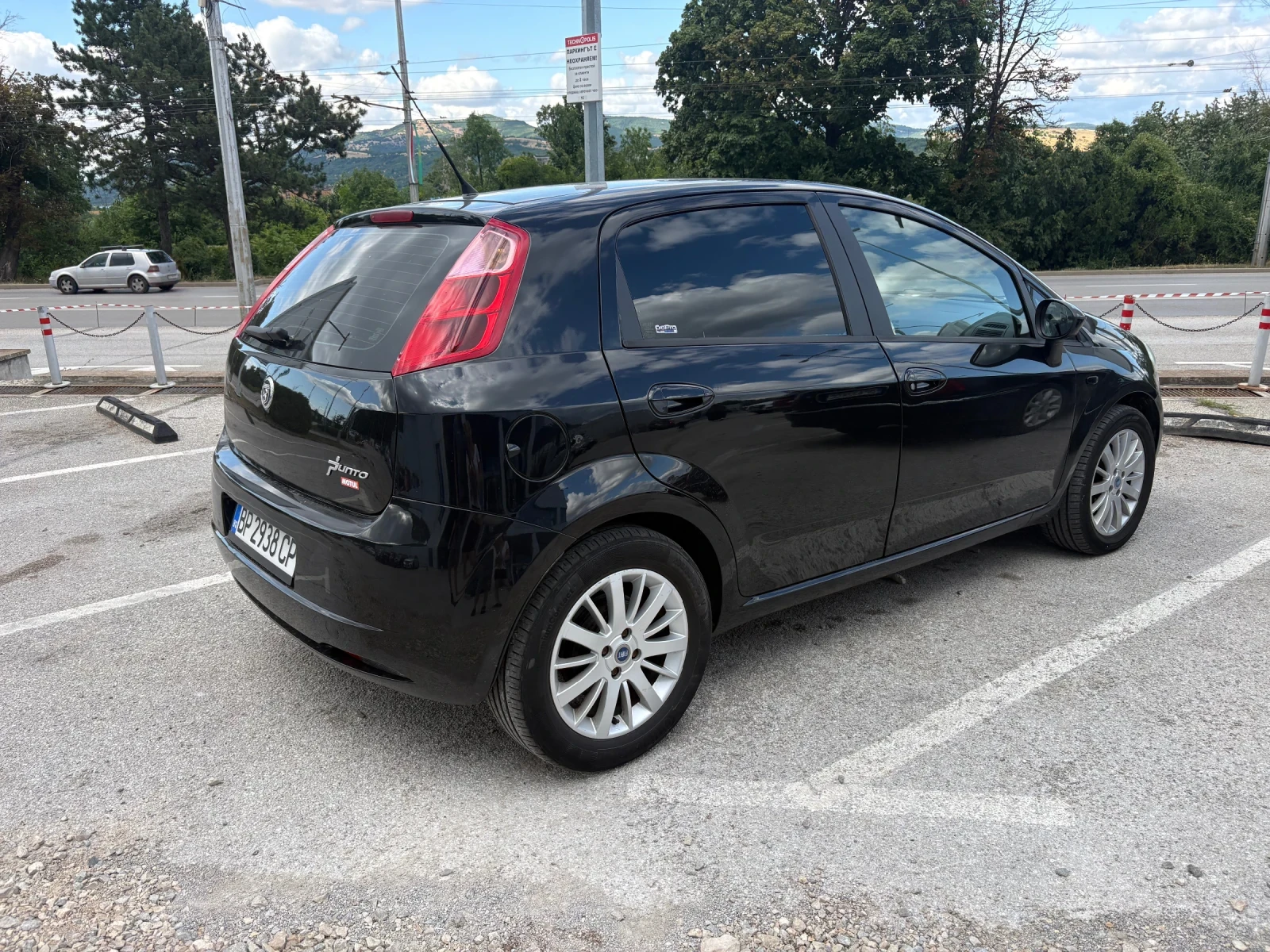 Fiat Punto, снимка 5 - Автомобили и джипове - 55381470