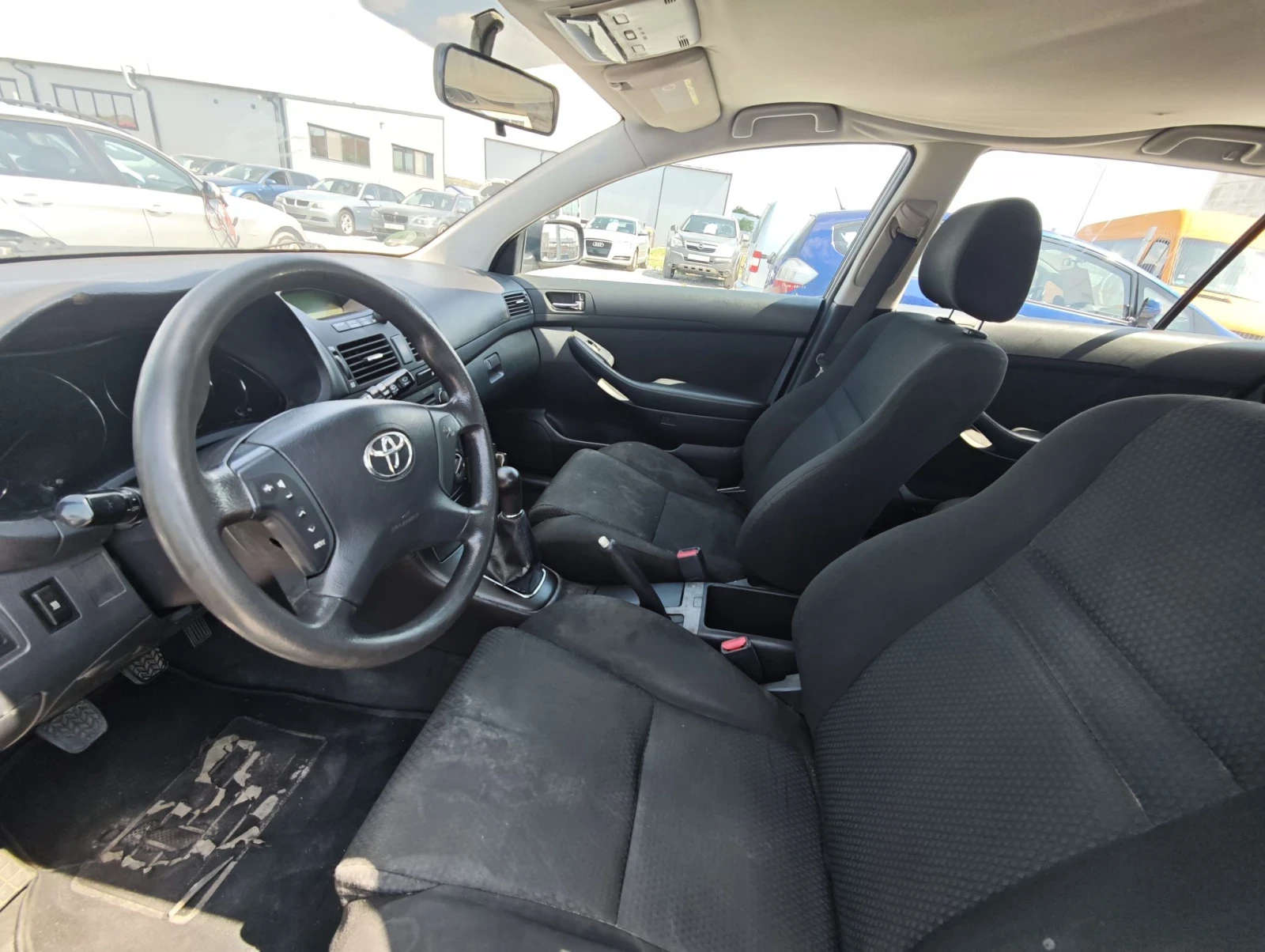 Toyota Avensis 2.0D 116, снимка 9 - Автомобили и джипове - 55562776