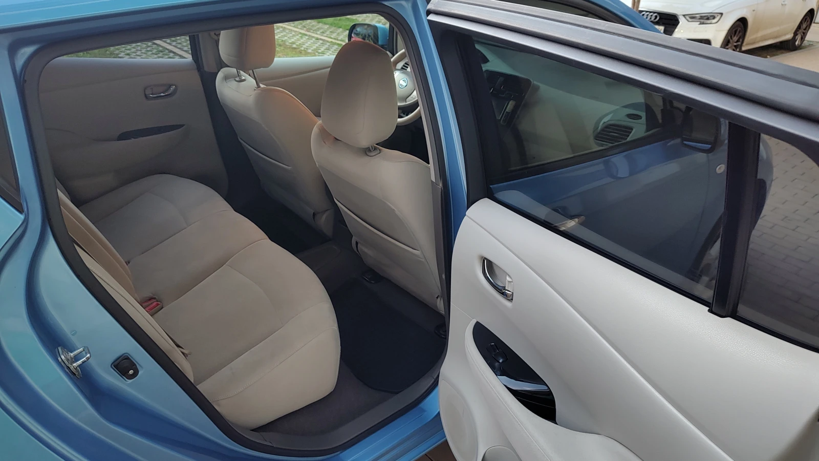Nissan Leaf  Nissan Leaf | 30 kWh 88% SOH| 1 г. гаран., снимка 12 - Автомобили и джипове - 55593720