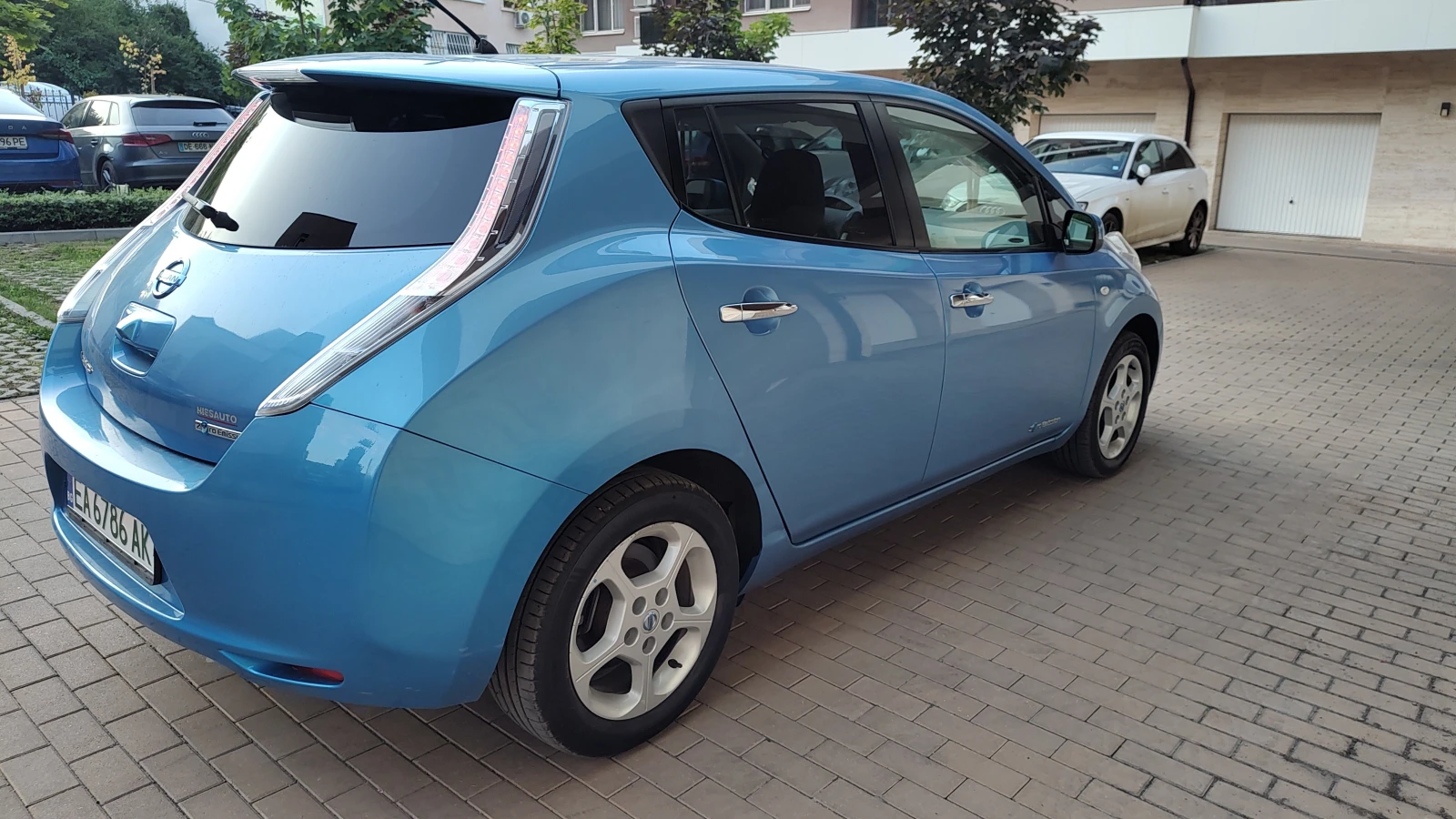 Nissan Leaf  Nissan Leaf | 30 kWh 88% SOH| 1 г. гаран., снимка 5 - Автомобили и джипове - 55593720