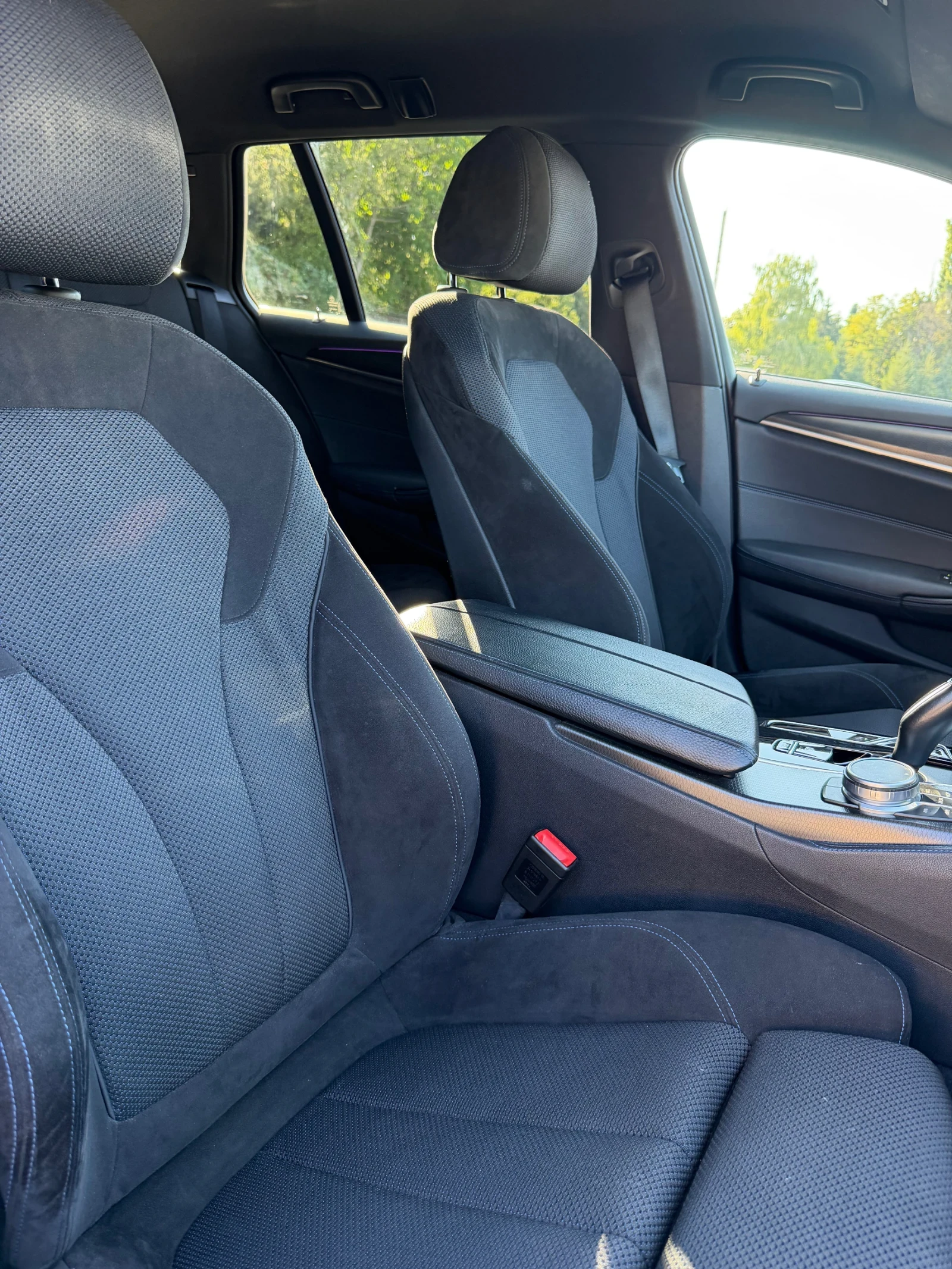 BMW 530 Mild Hybrid M-Package Touring, снимка 14 - Автомобили и джипове - 55992160