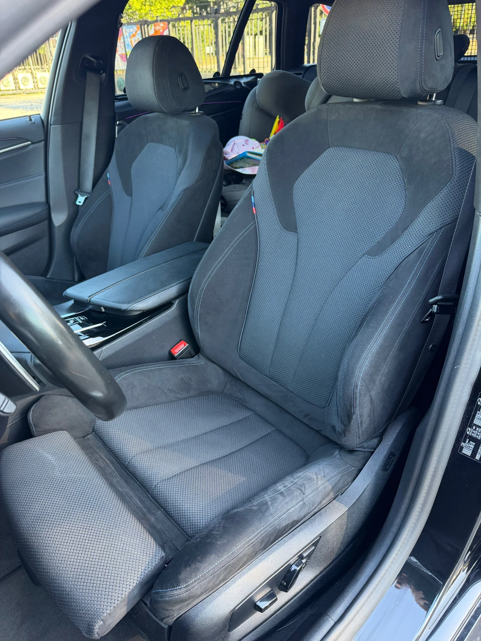 BMW 530 Mild Hybrid M-Package Touring, снимка 12 - Автомобили и джипове - 55992160