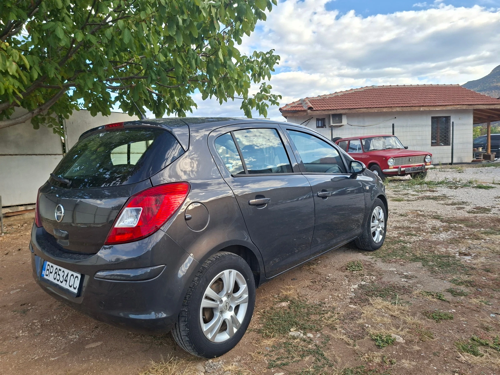 Opel Corsa 1.2i GAZ, снимка 4 - Автомобили и джипове - 56215345
