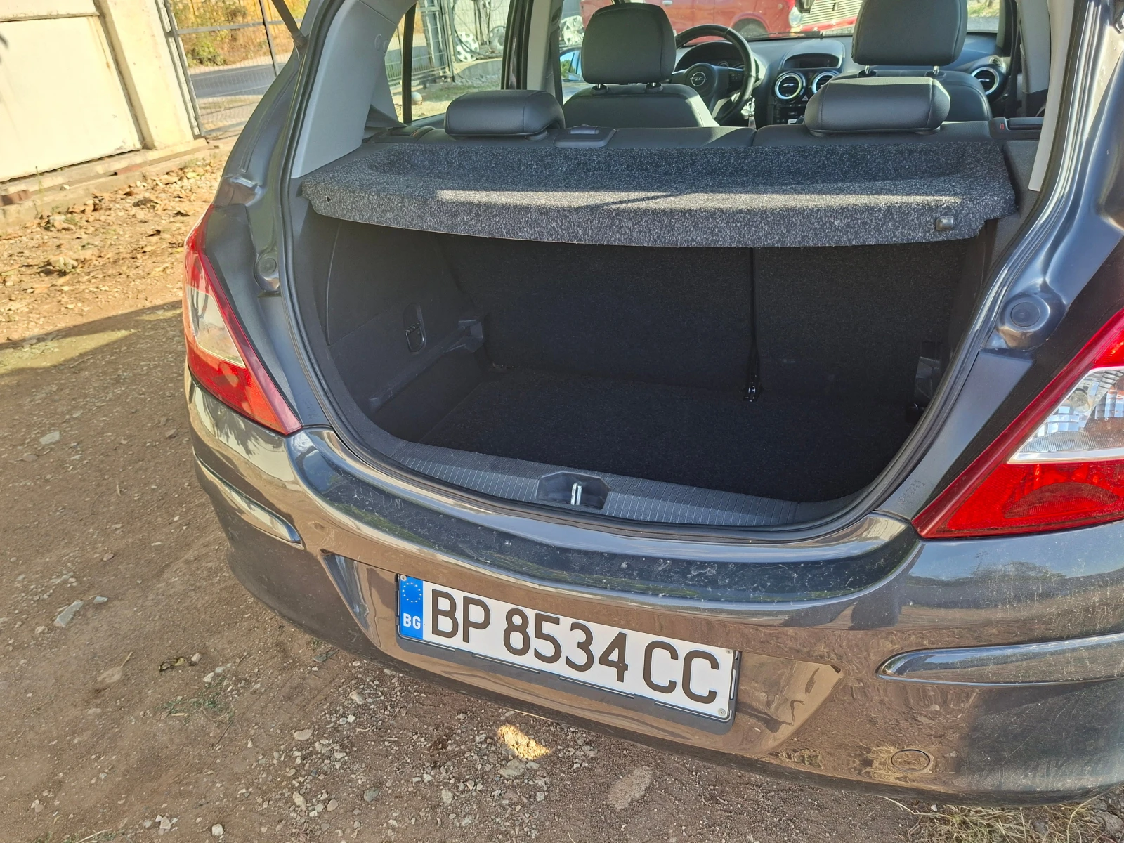 Opel Corsa 1.2i GAZ, снимка 9 - Автомобили и джипове - 56215345