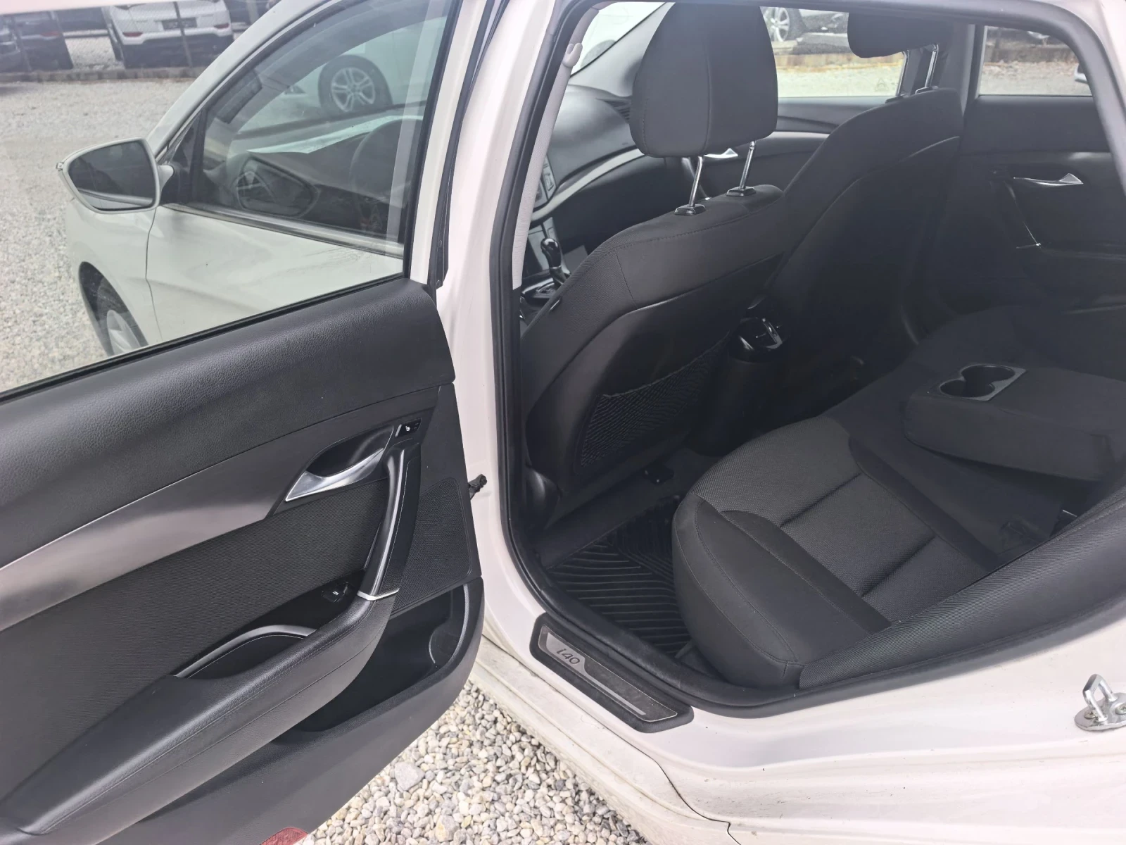Hyundai I40 ��������� ����� | Mobile.bg � ����������� 8