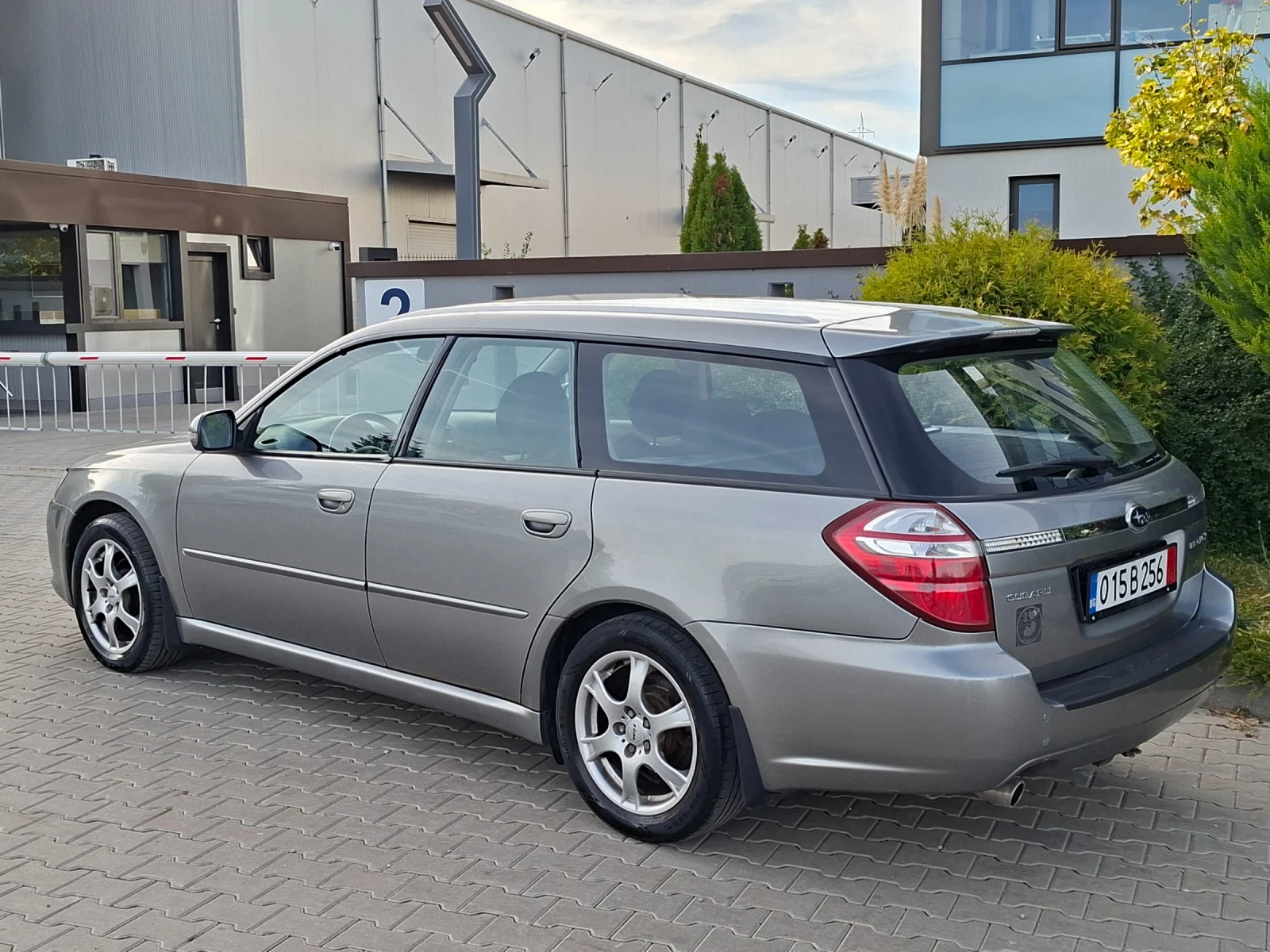 Subaru Legacy 2.0i* (165��)* FACELIFT* 4�4* H�� ����*  | Mobile.bg � ����������� 6
