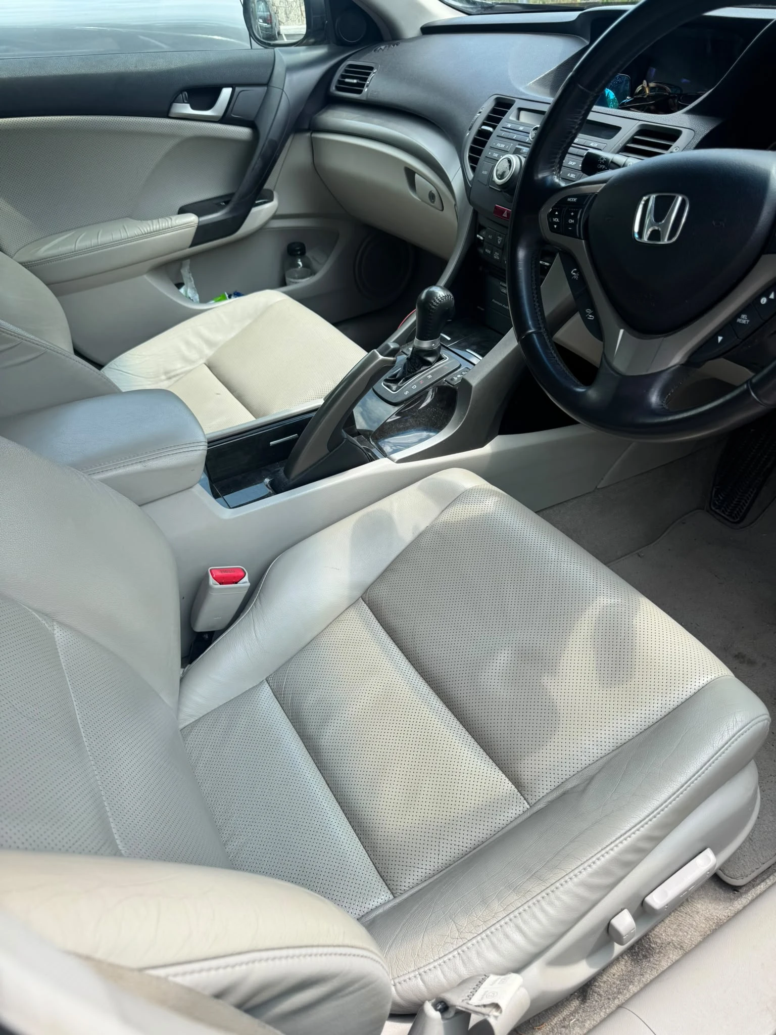 Honda Accord, снимка 4 - Автомобили и джипове - 56619513