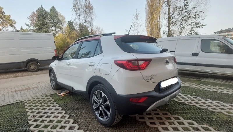 Kia Stonic 1.6crdi* Еu6В* Camera* distronic* lineassist* тегл, снимка 7 - Автомобили и джипове - 52435891