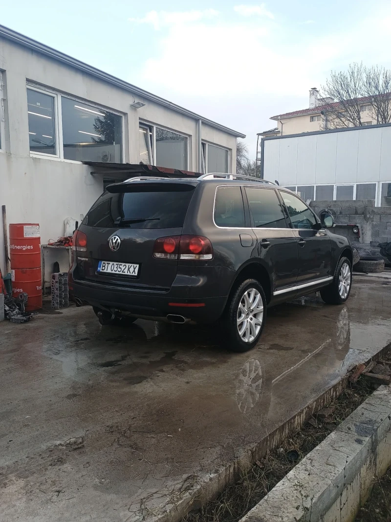 VW Touareg, снимка 6 - Автомобили и джипове - 52531194