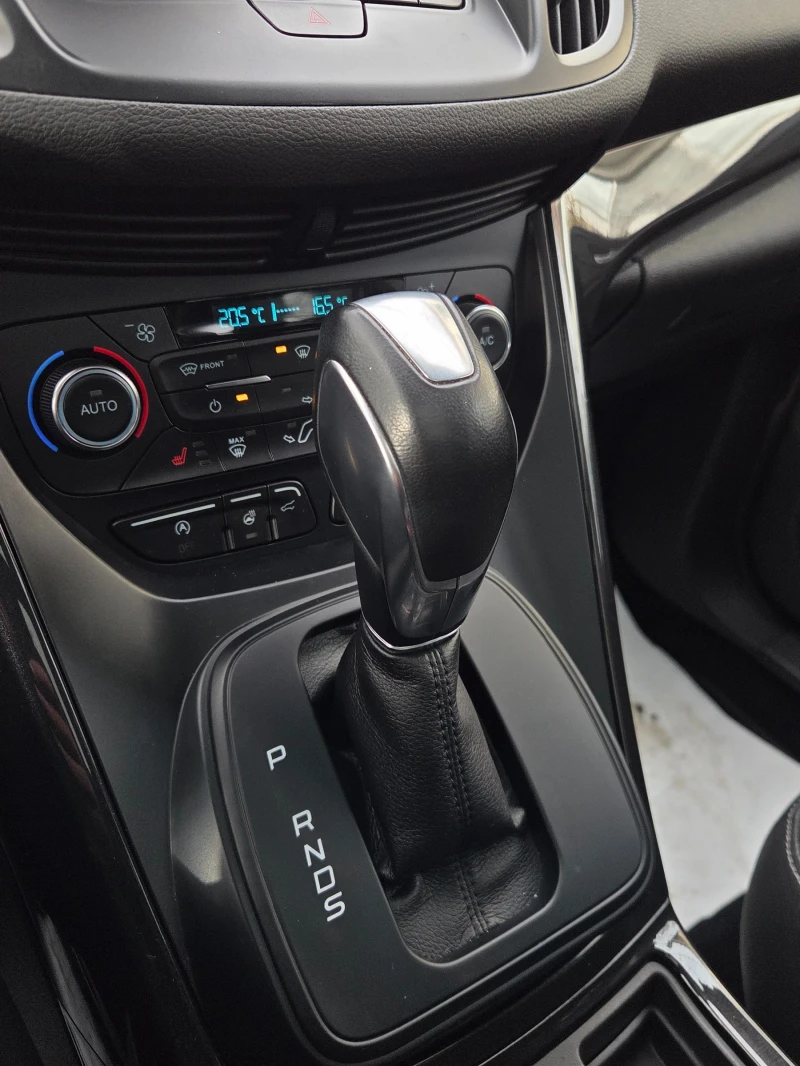 Ford Kuga TITANIUM FULL 2.0TDCi Автоматик, снимка 13 - Автомобили и джипове - 52614027