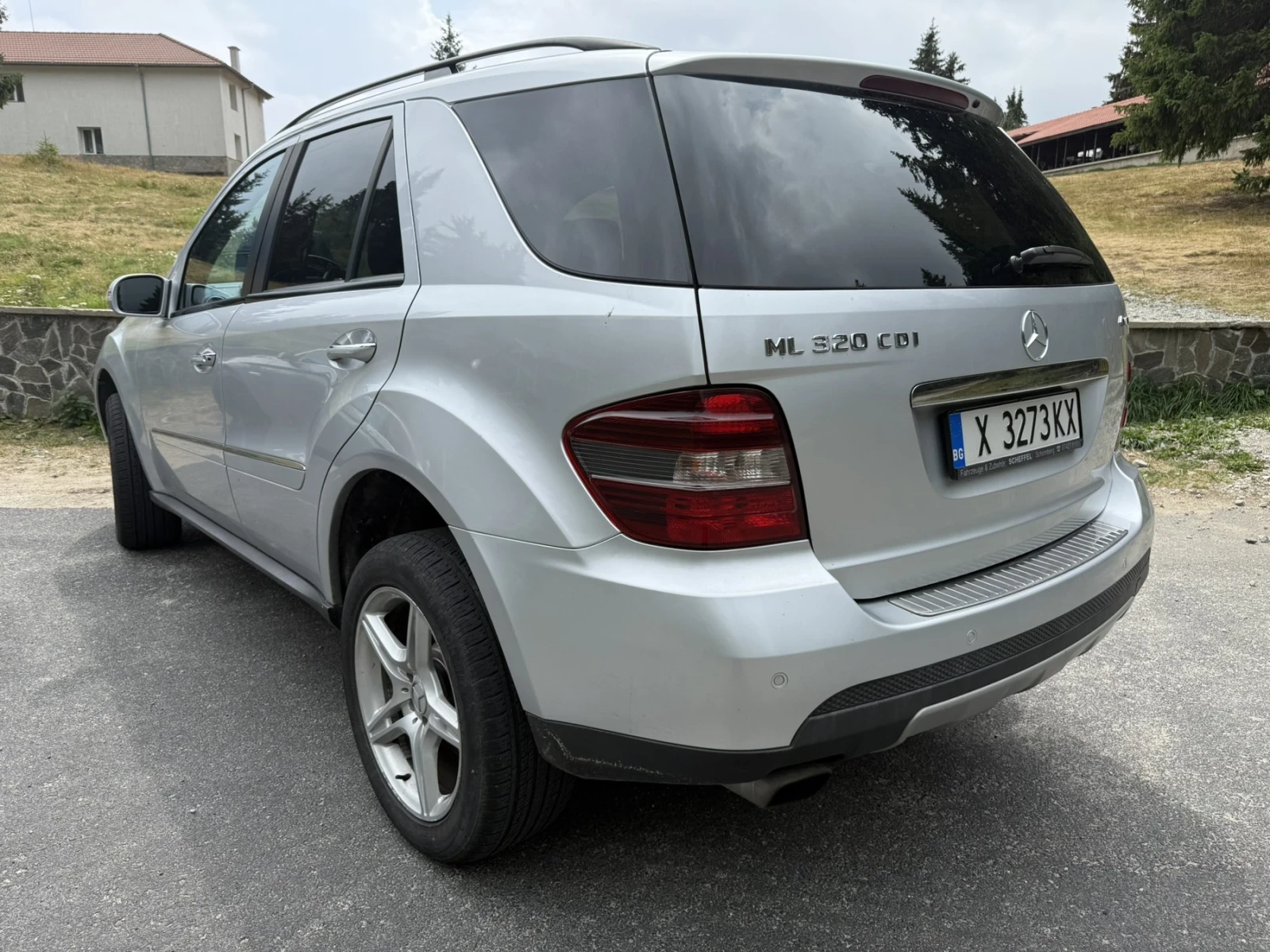 Mercedes-Benz ML 320 На пружини без проблемен въздух - изображение 6