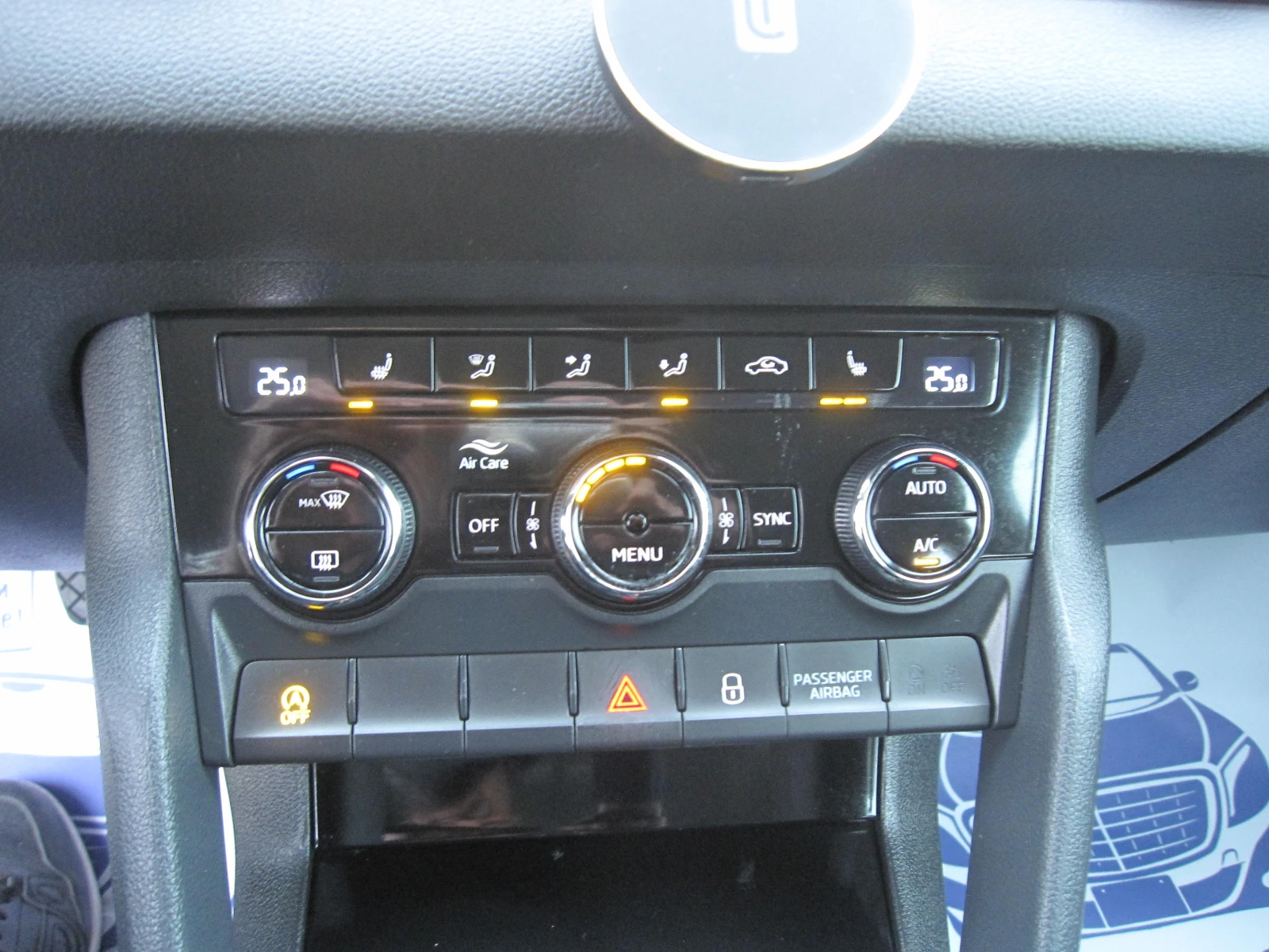 Skoda Karoq 2, 0-TDI 4x4-, Navi, ,  | Mobile.bg   11