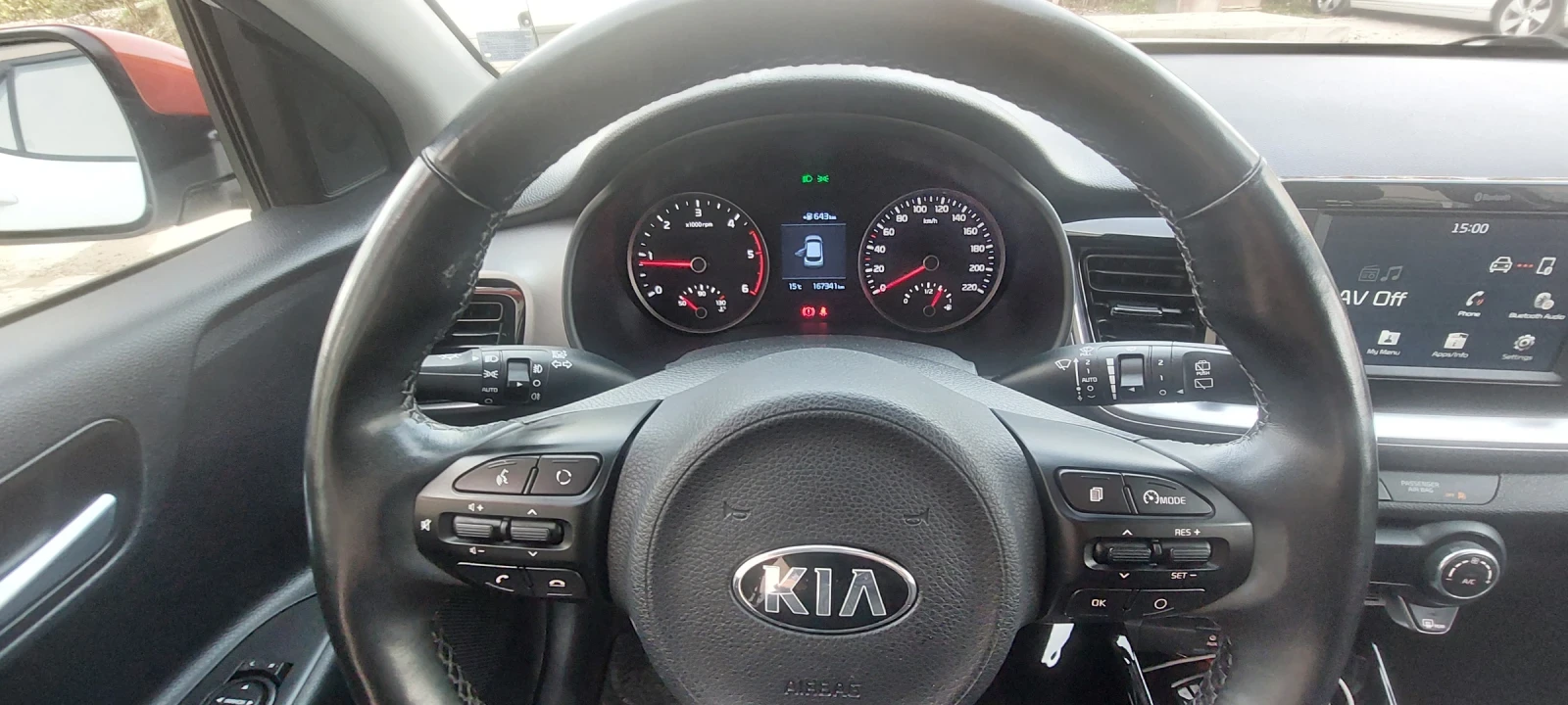 Kia Stonic 1.6crdi* �u6�* Camera* distronic* lineassist* ���� | Mobile.bg � ����������� 12