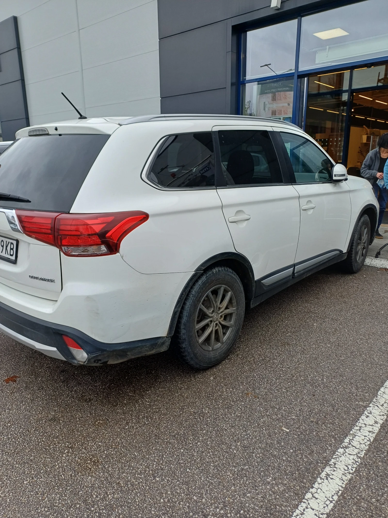 Mitsubishi Outlander 3 - изображение 4