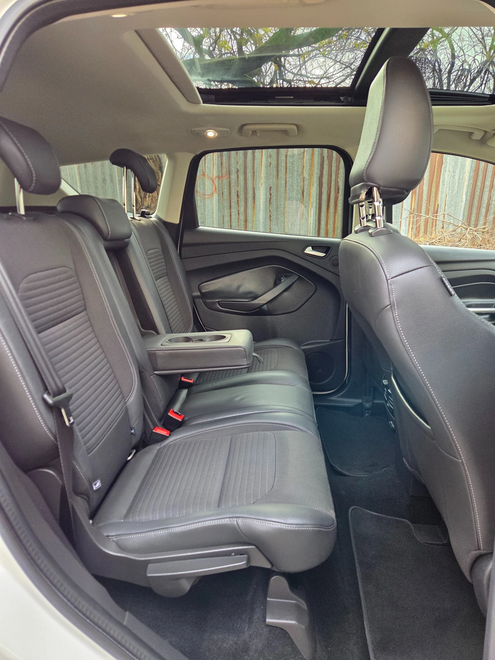 Ford Kuga TITANIUM FULL 2.0TDCi Автоматик - изображение 7