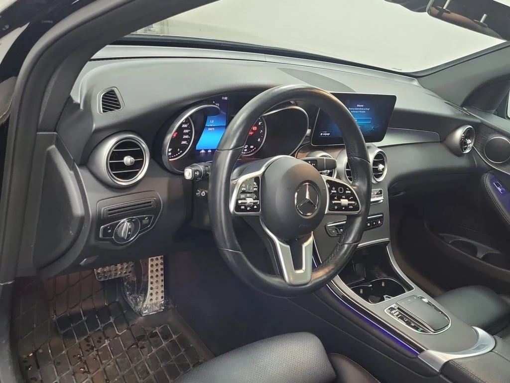 Mercedes-Benz GLC 300 2022 * CARFAX * БЕЗ ПЪРВОНАЧАЛНА ВНОСКА - изображение 9