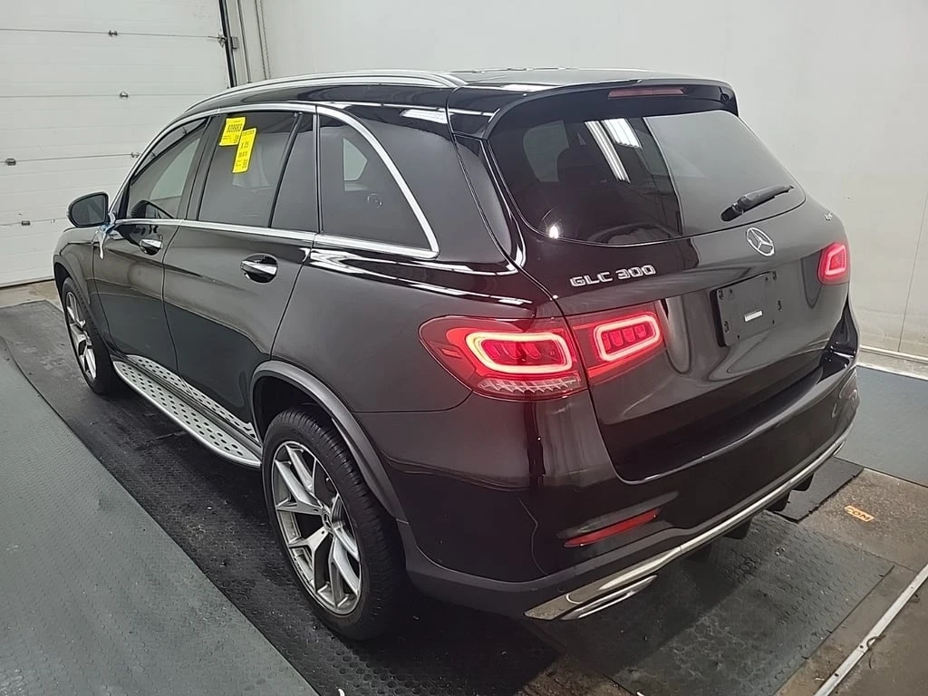 Mercedes-Benz GLC 300 2022 * CARFAX * БЕЗ ПЪРВОНАЧАЛНА ВНОСКА - изображение 6
