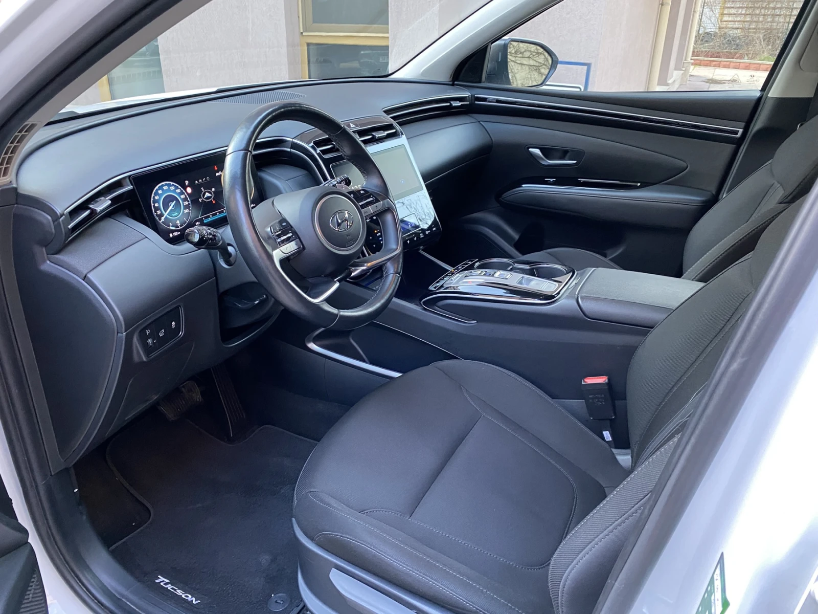 Hyundai Tucson 1.6T-GDI /MHEV/ Style/ 4x4/ Гаранция до 2027/ DCT7, снимка 10 - Автомобили и джипове - 53728461