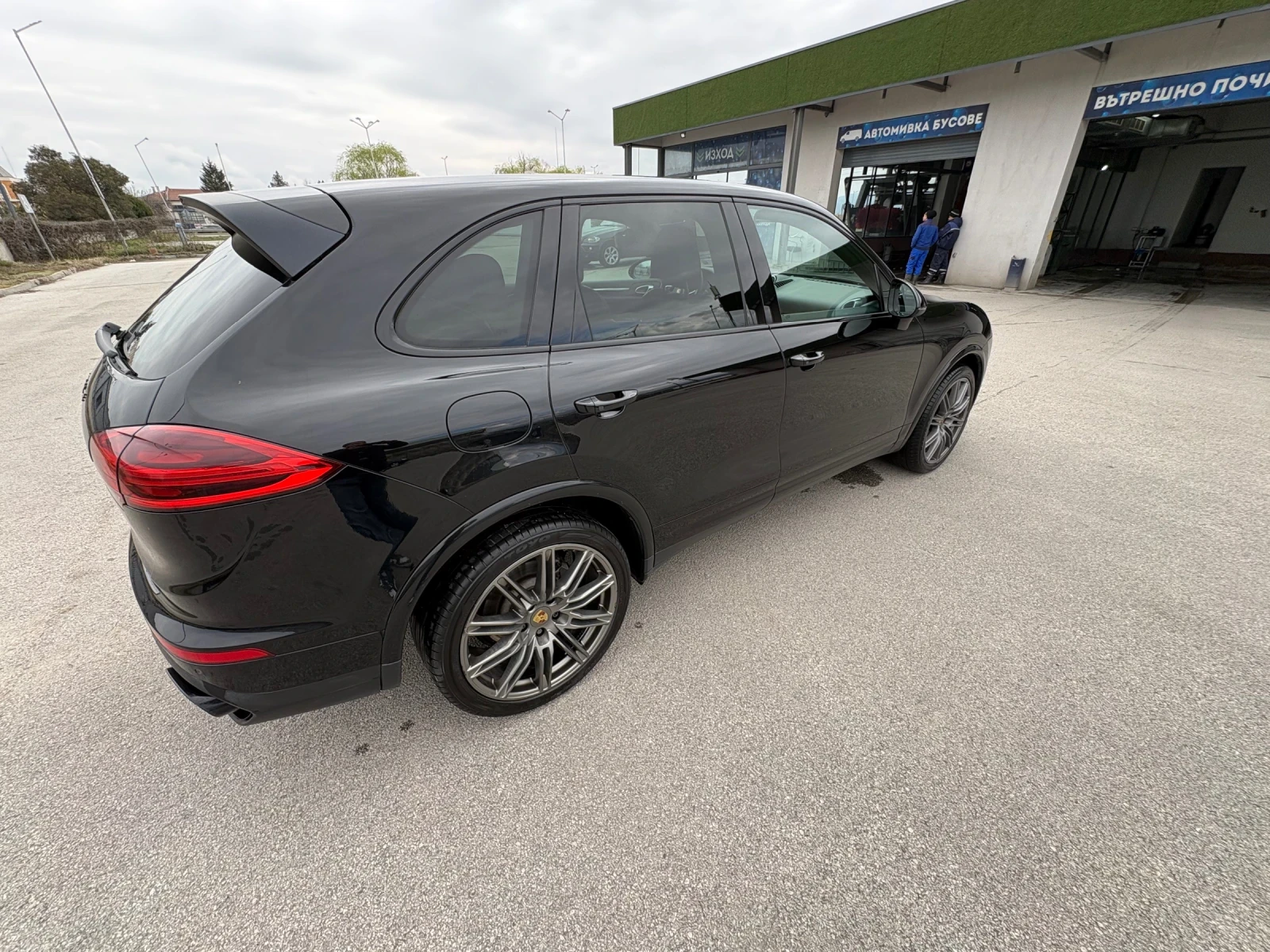 Porsche Cayenne 3000 D, снимка 7 - Автомобили и джипове - 53953355