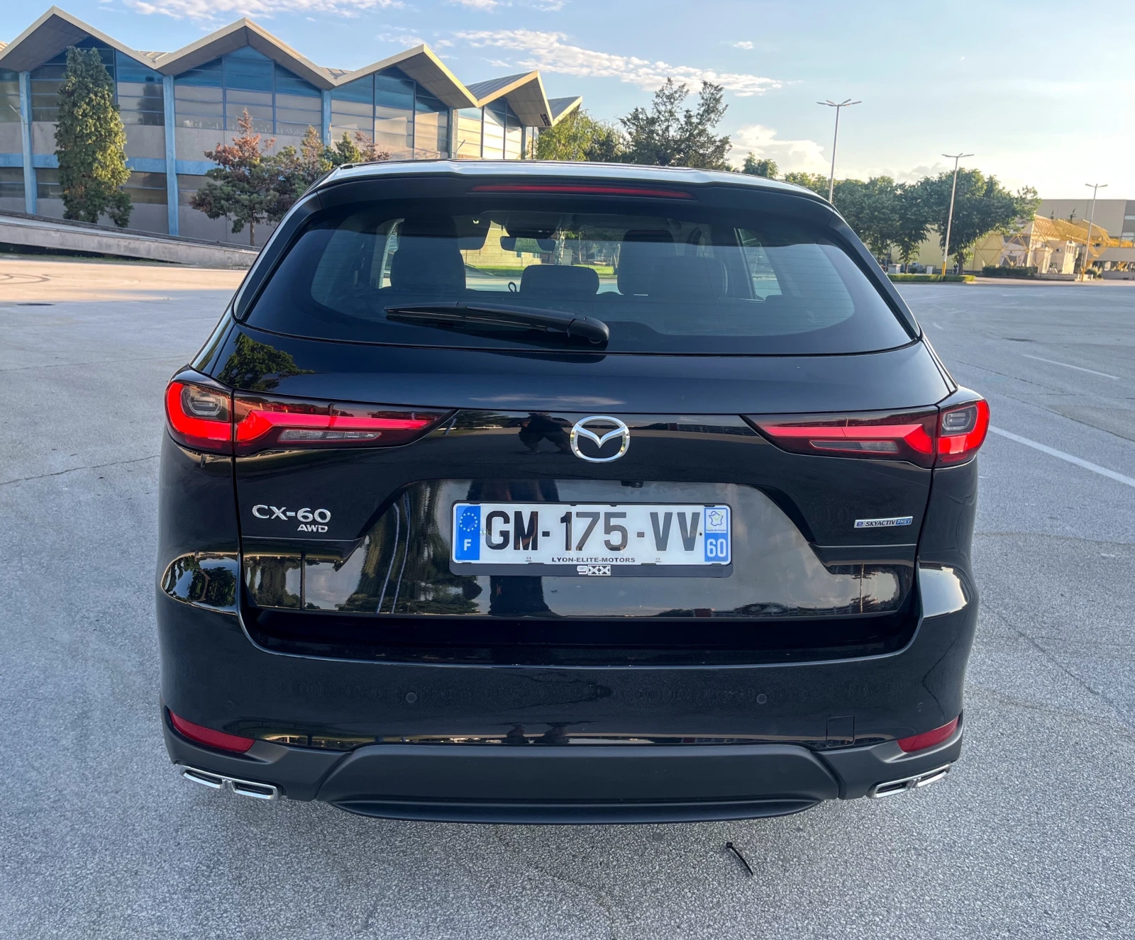 Mazda CX-60 2.5 e-Skyactiv Plug-in Hybrid HOMURA AWD, снимка 6 - Автомобили и джипове - 54755287