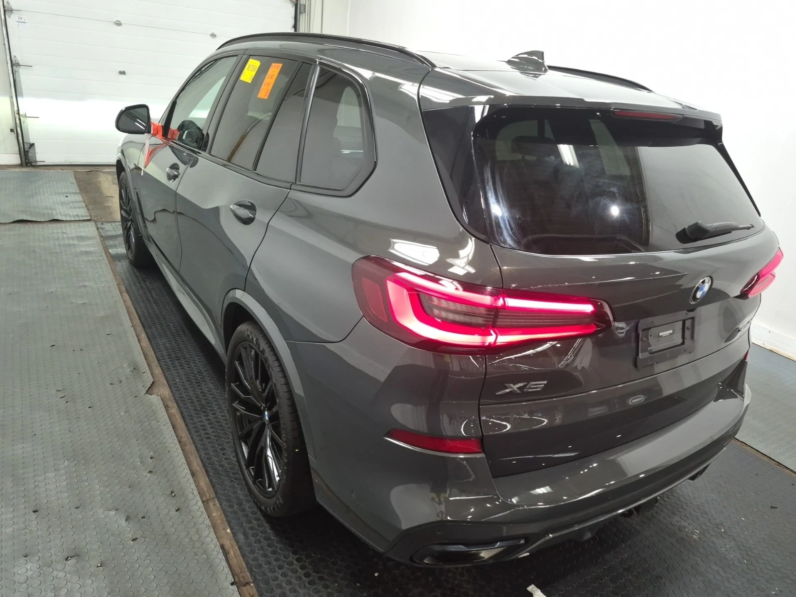 BMW X5 М ПАКЕТ * HEAD UP * 360 КАМЕРА * ОБДУХВАНЕ * , снимка 4 - Автомобили и джипове - 54919579