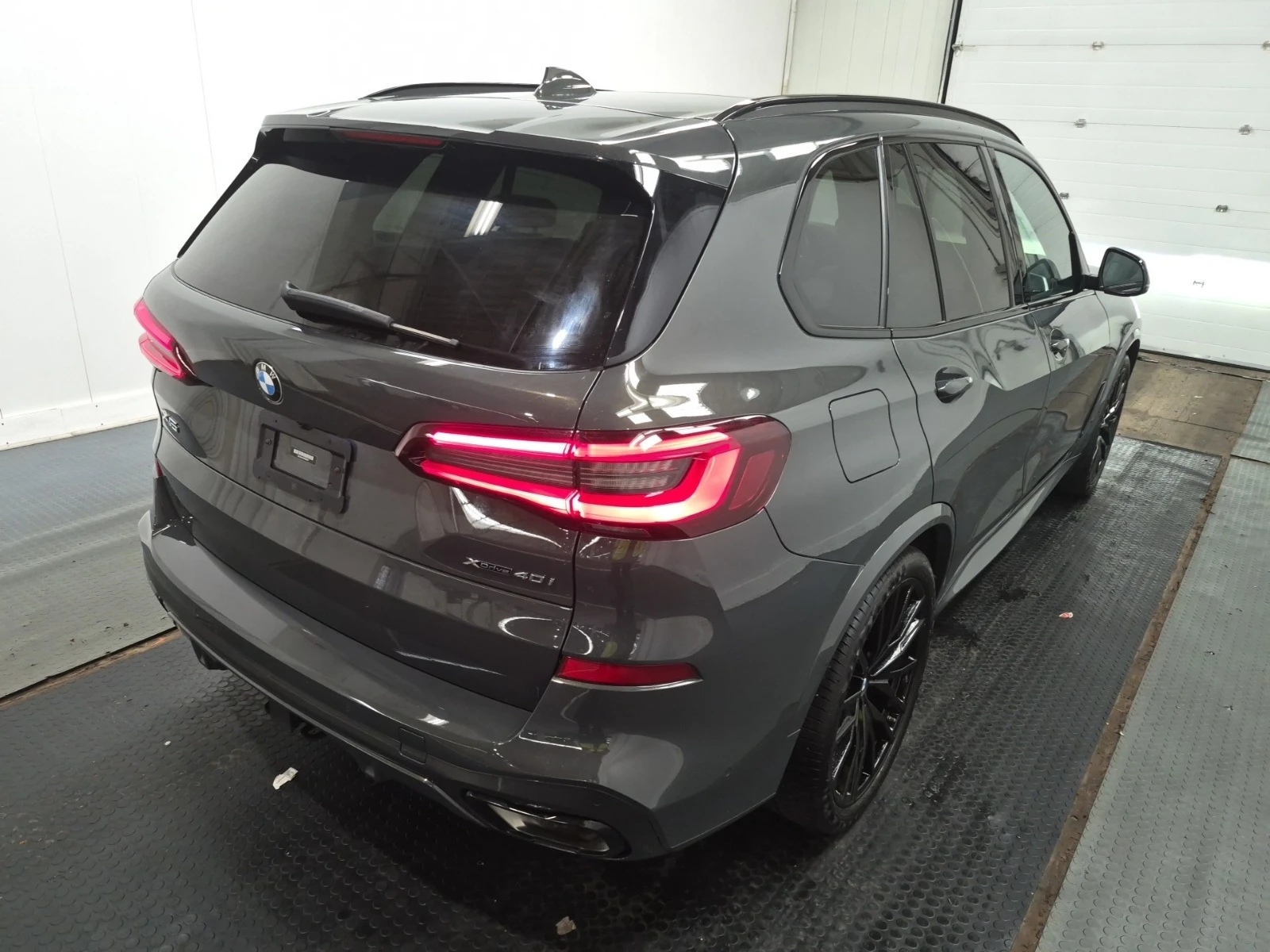 BMW X5 М ПАКЕТ * HEAD UP * 360 КАМЕРА * ОБДУХВАНЕ * , снимка 3 - Автомобили и джипове - 54919579