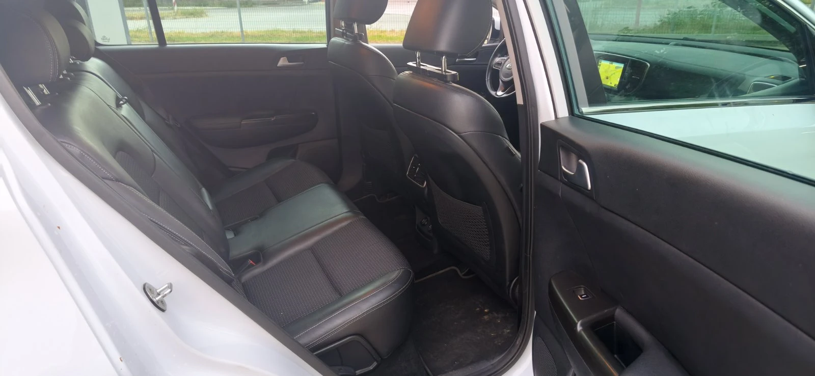 Kia Sportage 1.7 CRDi 116 к.с. EURO 6B Ръчна, снимка 13 - Автомобили и джипове - 55157295