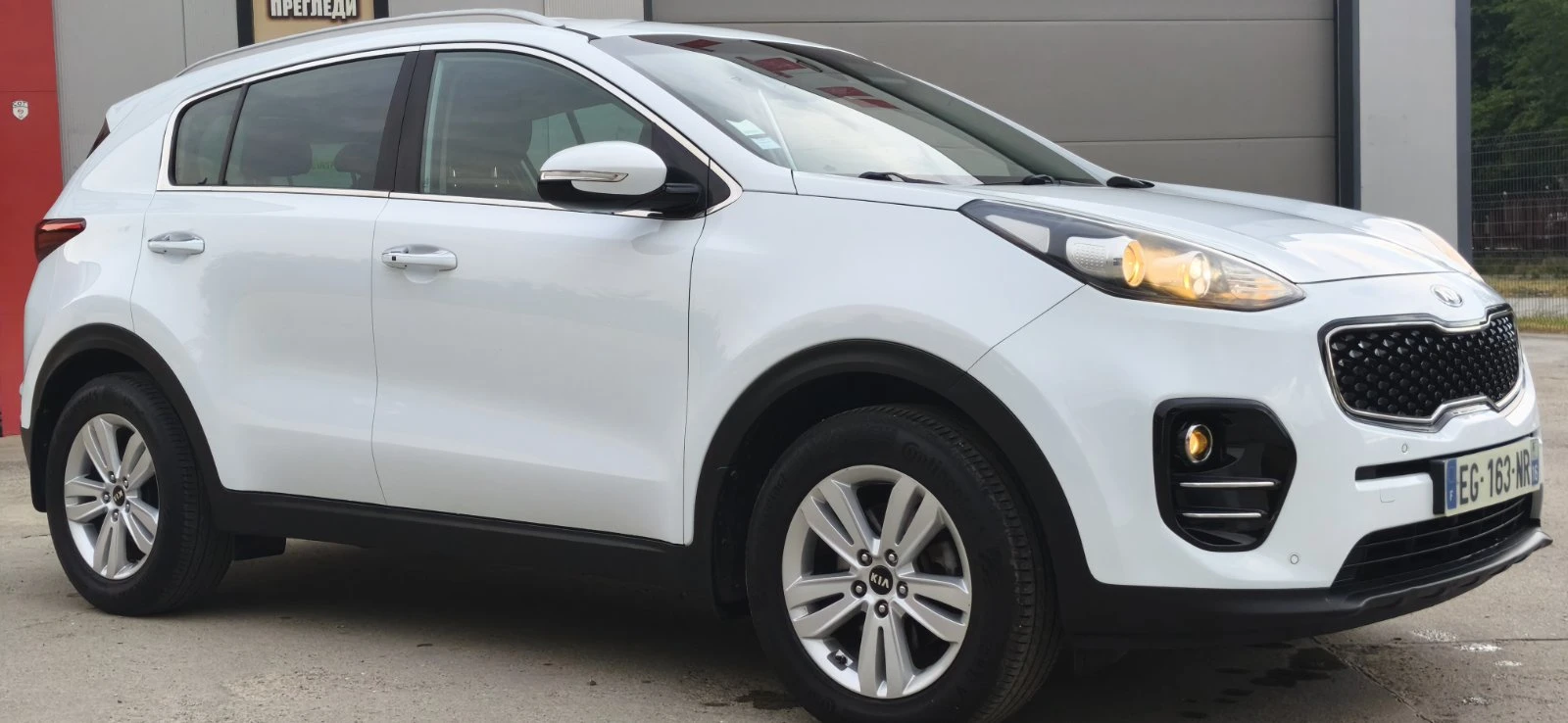 Kia Sportage 1.7 CRDi 116 к.с. EURO 6B Ръчна, снимка 2 - Автомобили и джипове - 55157295