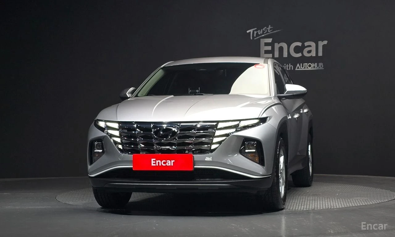 Hyundai Tucson 2.0D Modern 4x4* LANE ASSIST* ПОДГРЕВ* КРАЙНА ЦЕНА, снимка 2 - Автомобили и джипове - 55219084