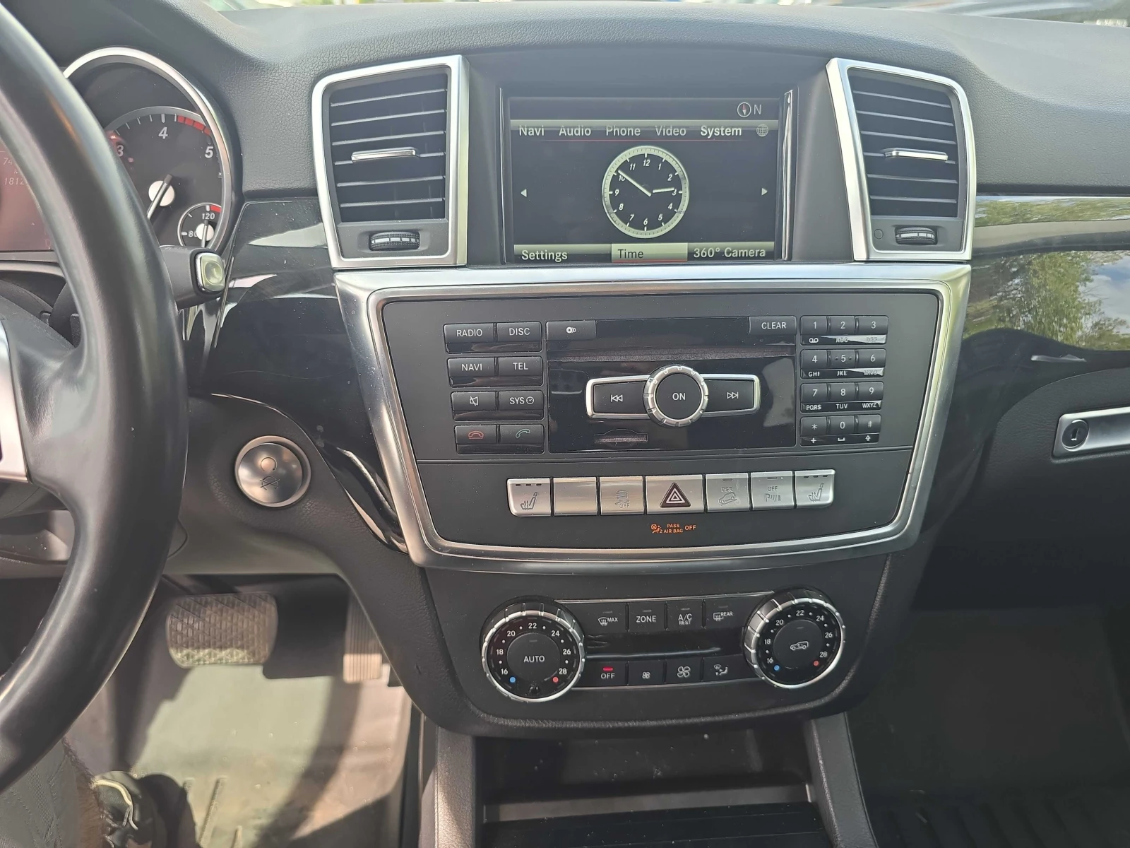 Mercedes-Benz ML 350 * BlueTEC * АВТОКРЕДИТ БЕЗ ПЪРВОНАЧАЛНА ВНОСКА* , снимка 9 - Автомобили и джипове - 56057176