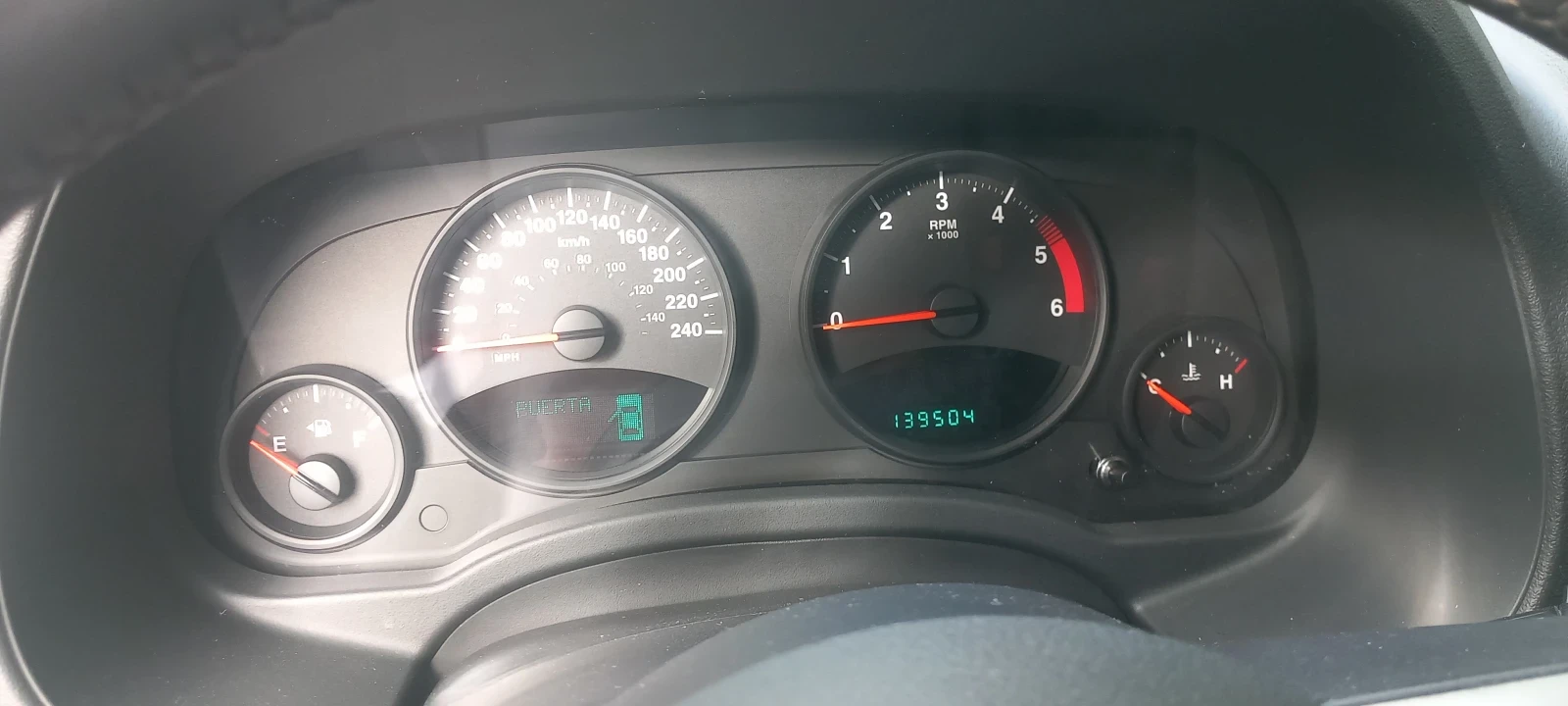 Jeep Compass 2.2 CRD, снимка 11 - Автомобили и джипове - 56135907