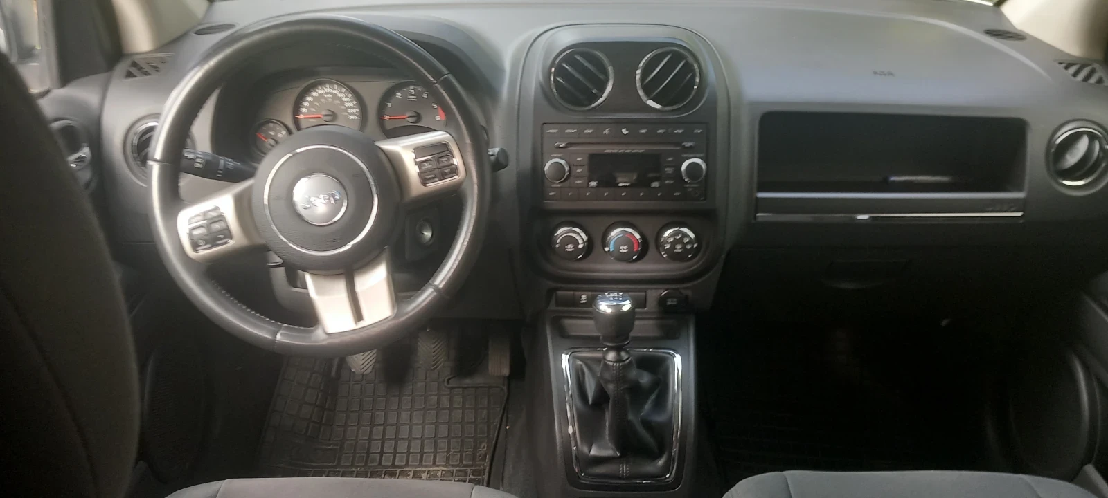 Jeep Compass 2.2 CRD, снимка 9 - Автомобили и джипове - 56135907