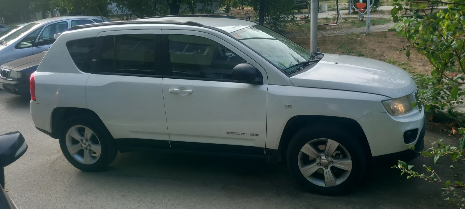 Jeep Compass 2.2 CRD, снимка 5 - Автомобили и джипове - 56135907