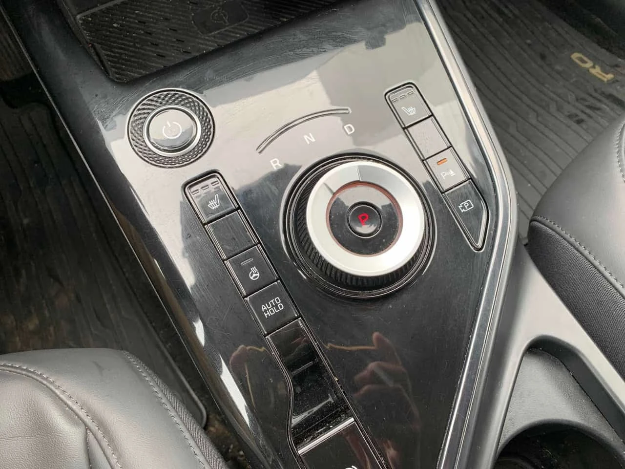 Kia Niro FWD  CARFAX | Mobile.bg � ����������� 10