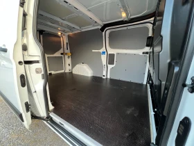 Ford Transit Custom 2.0TDCi АВТОМАТИК/ДЪЛГА БАЗА/ДВЕ СТРAНИЧНИ ВРАТИ/, снимка 11