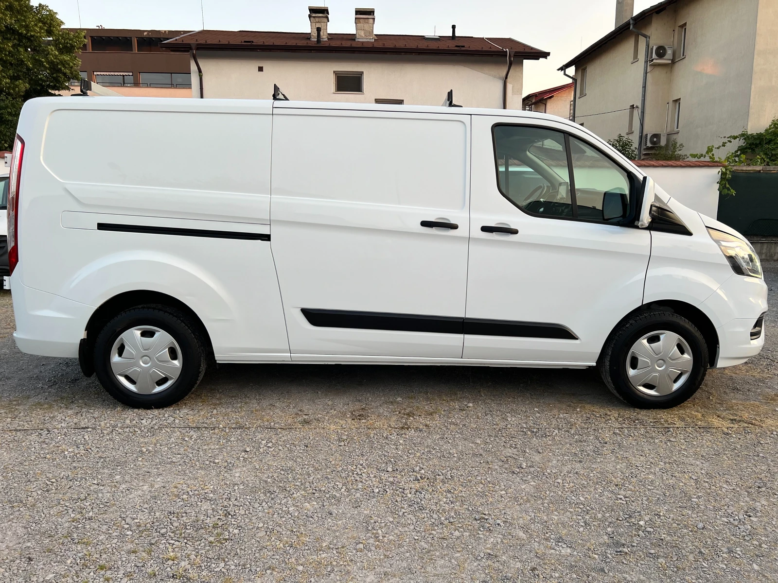 Ford Transit Custom 2.0TDCi АВТОМАТИК/ДЪЛГА БАЗА/ДВЕ СТРAНИЧНИ ВРАТИ/ - изображение 5
